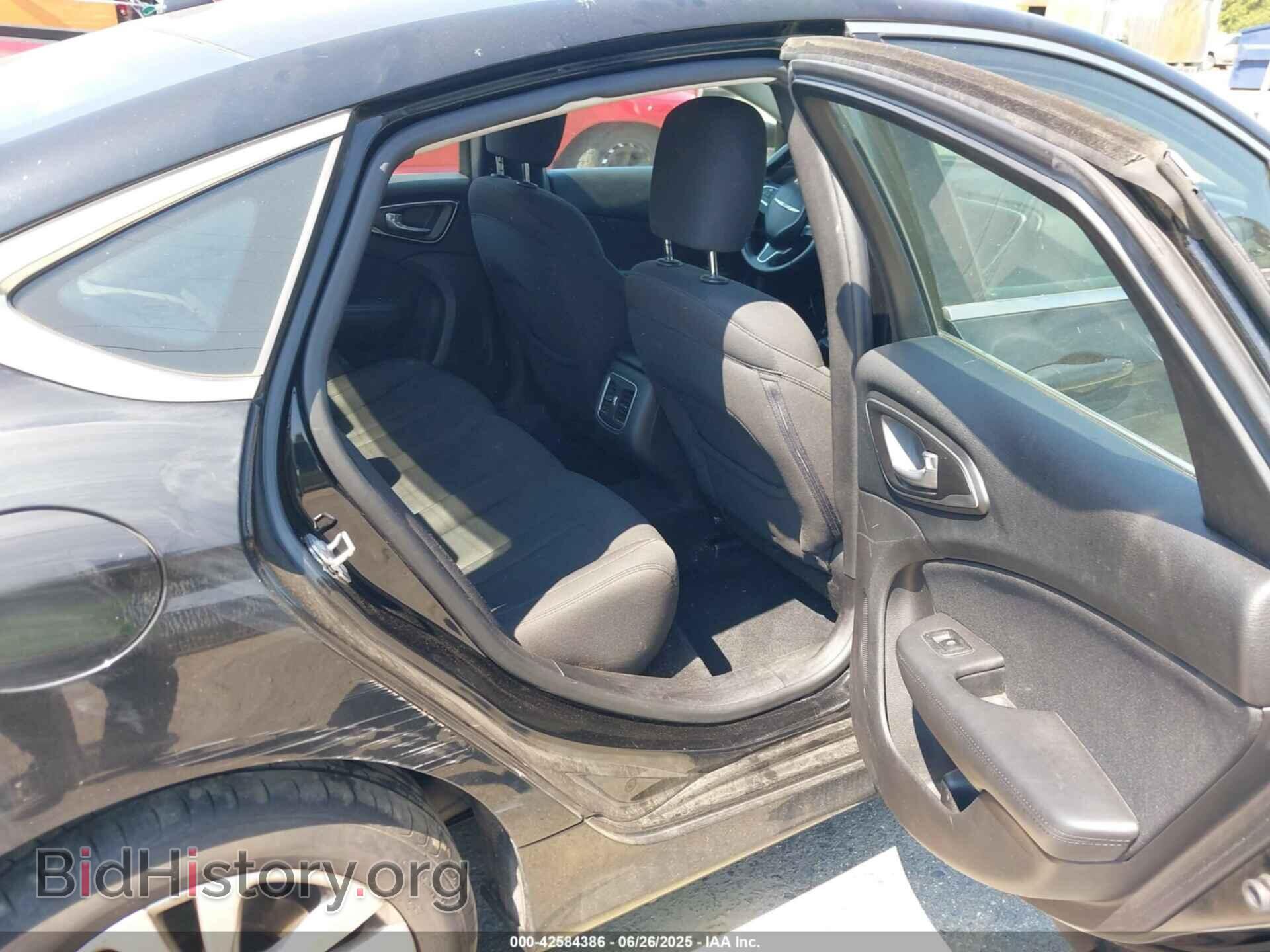 2016 CHRYSLER 200 - VIN: 1C3CCCAB2GN121930 - Фото 8