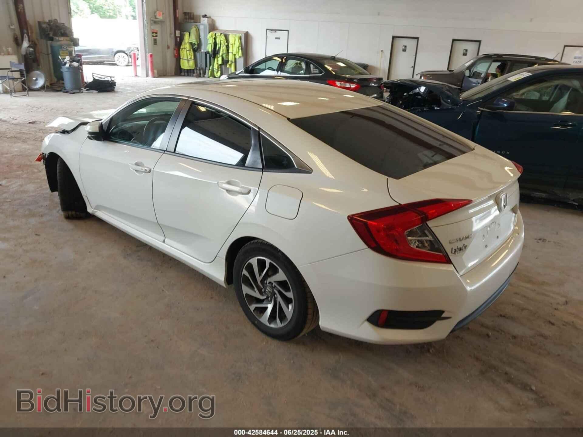2016 HONDA CIVIC - VIN: 19XFC2F75GE010221 - Фото 3