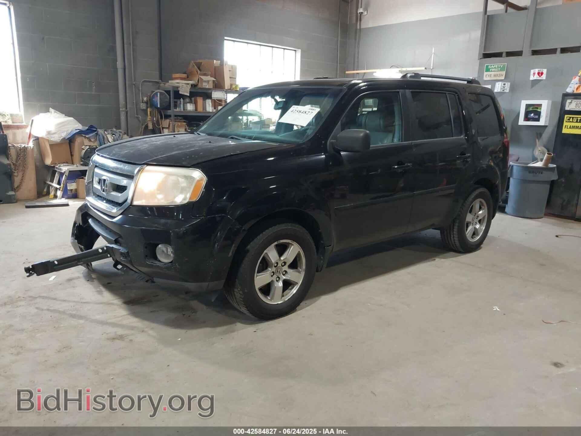 2011 HONDA PILOT - VIN: 5FNYF4H50BB077724 - Фото 2