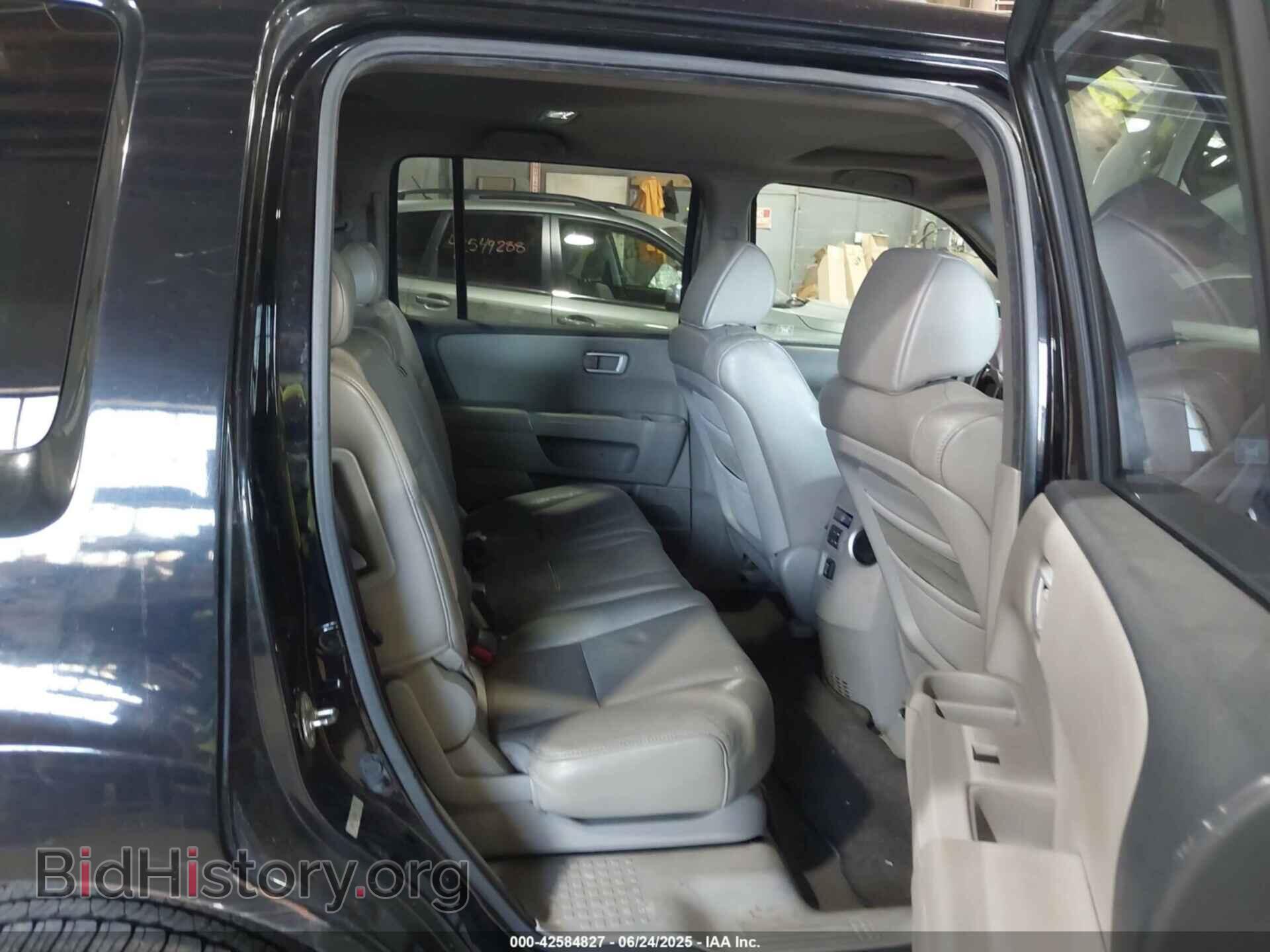 2011 HONDA PILOT - VIN: 5FNYF4H50BB077724 - Фото 8