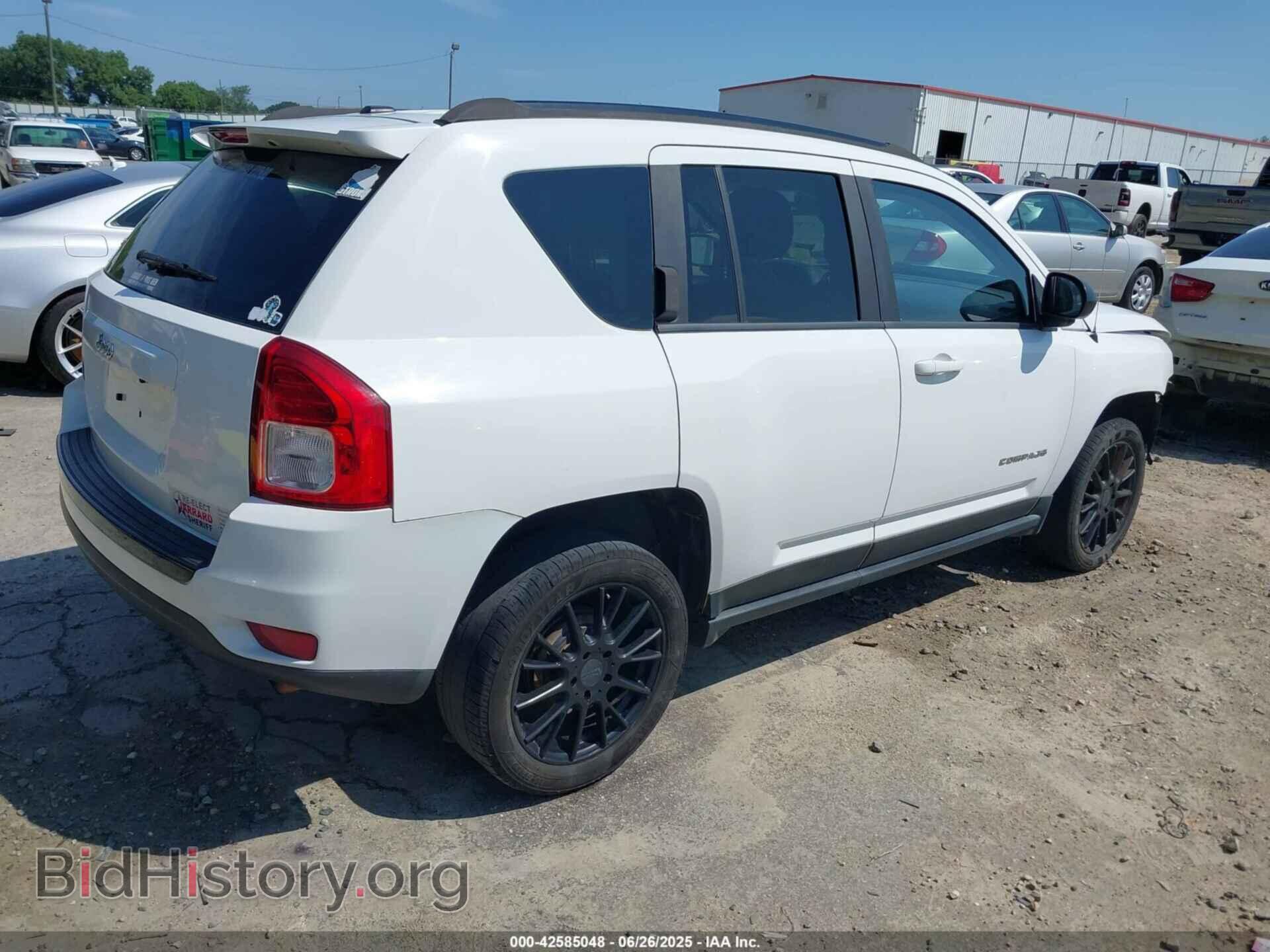 2012 JEEP COMPASS - VIN: 1C4NJCEB0CD686455 - Photo 4