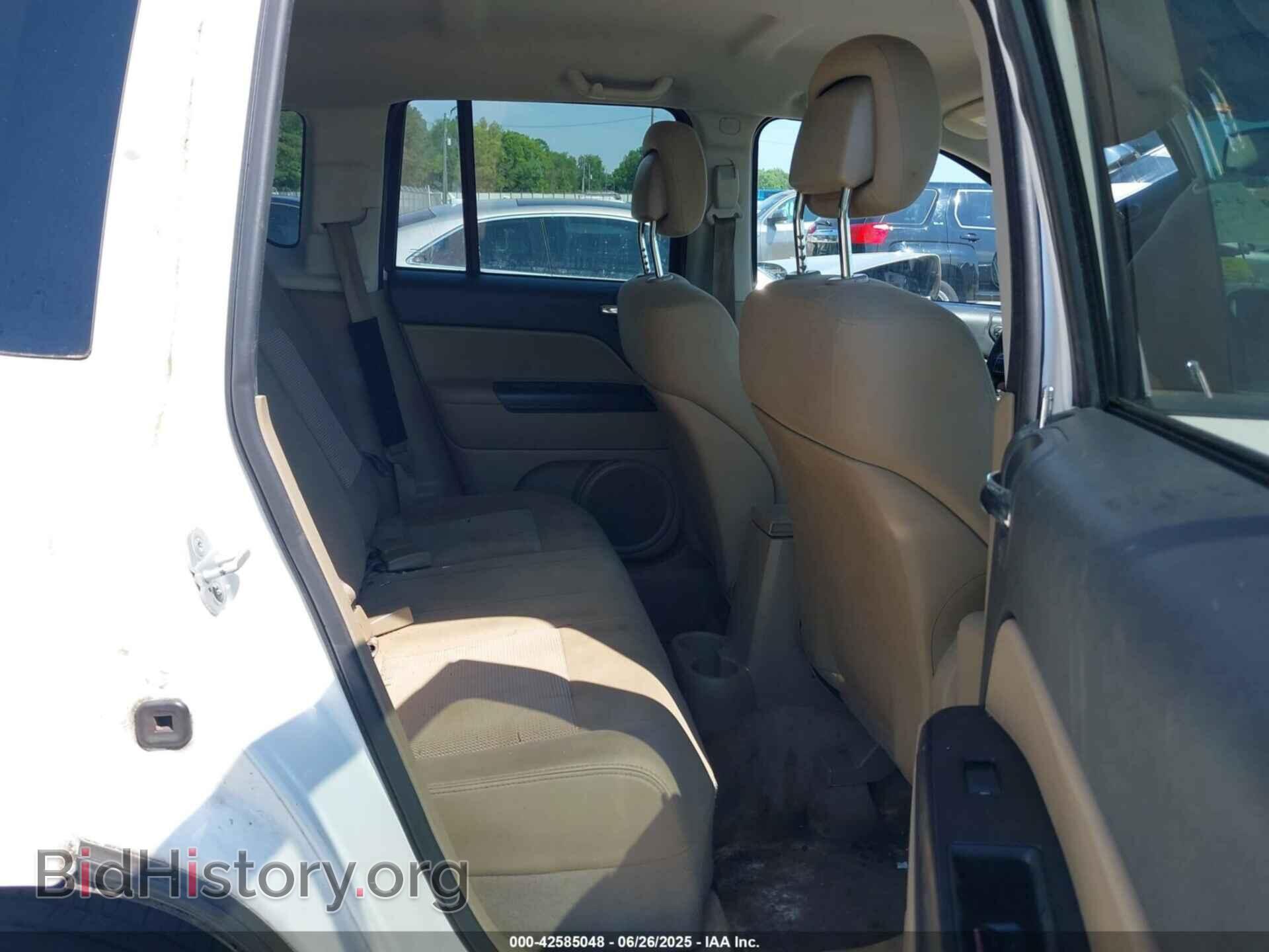 2012 JEEP COMPASS - VIN: 1C4NJCEB0CD686455 - Photo 8