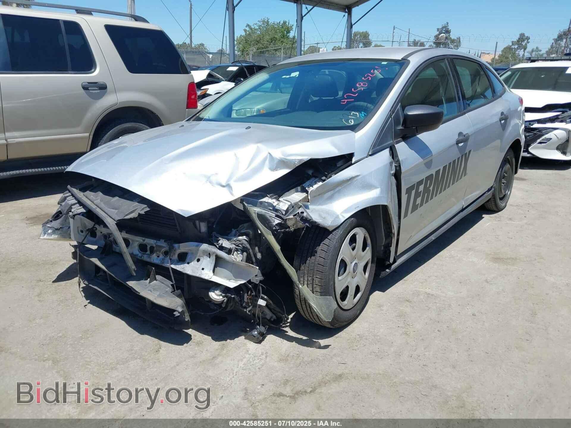 2016 FORD FOCUS - VIN: 1FADP3E25GL384591 - Фото 2