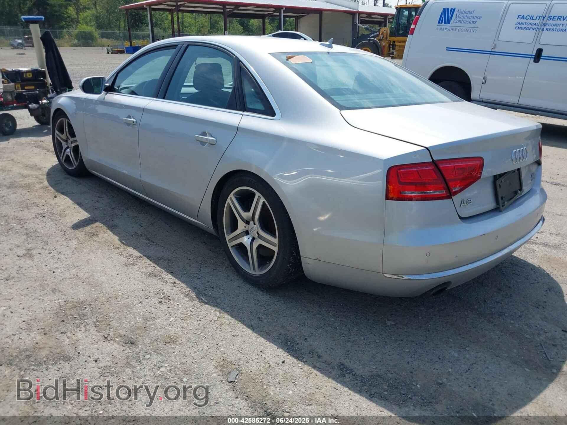 2011 AUDI A8 - VIN: WAUAVAFD9BN020384 - Фото 3