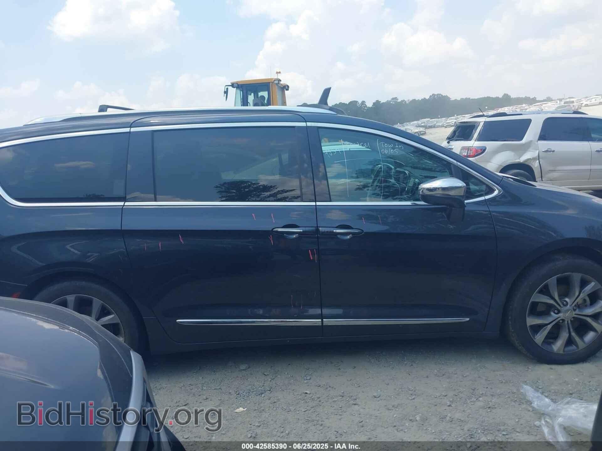 2019 CHRYSLER PACIFICA - VIN: 2C4RC1GG2KR667782 - Фото 13