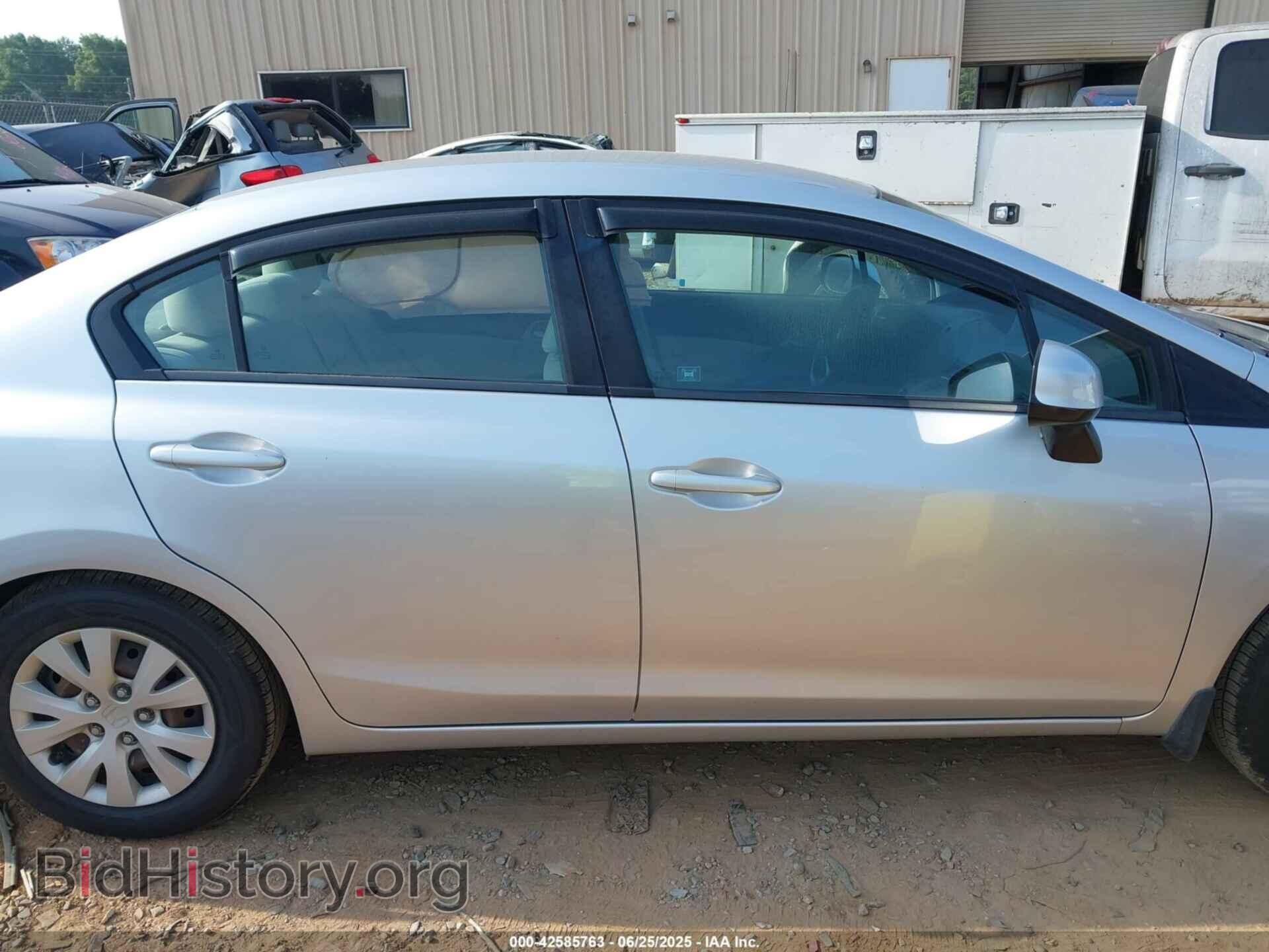 2012 HONDA CIVIC - VIN: 19XFB2F51CE061520 - Фото 13