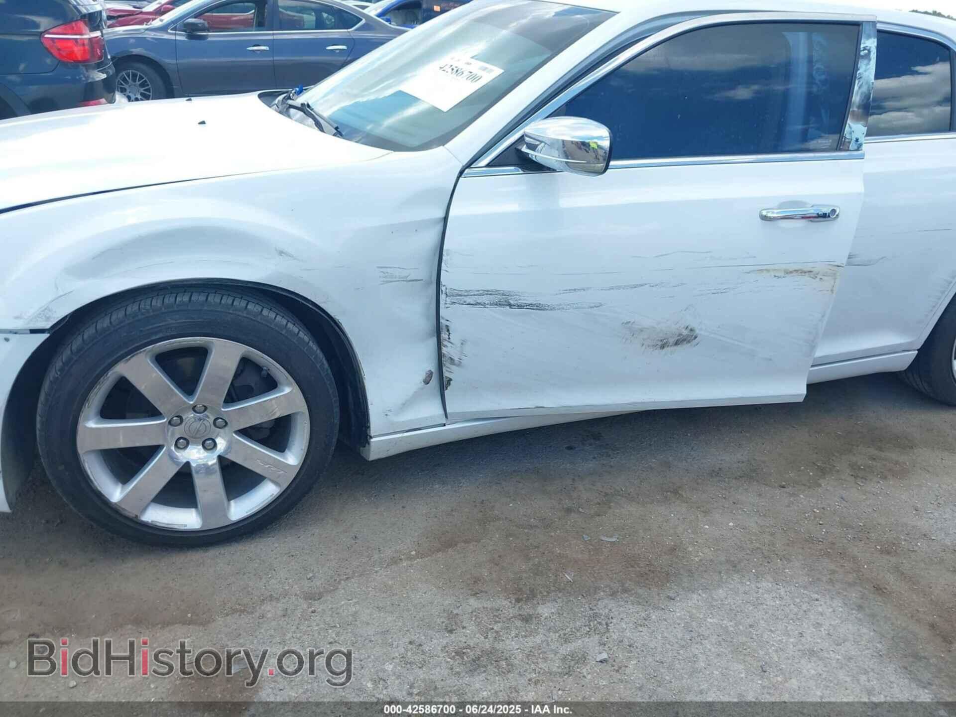 2011 CHRYSLER 300C - VIN: 2C3CA6CT8BH514863 - Фото 6
