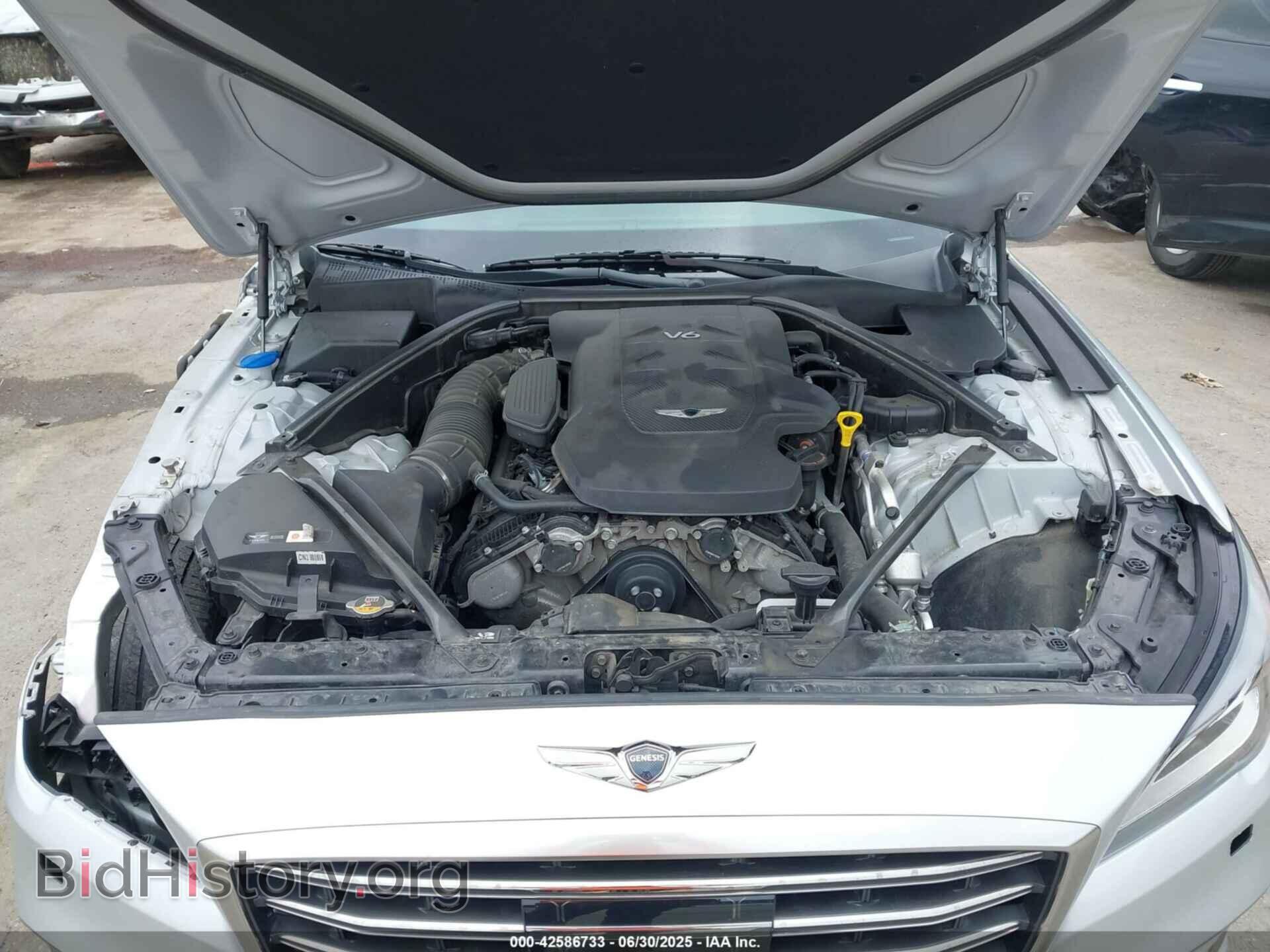 2018 GENESIS G80 - VIN: KMHGN4JE6JU249619 - Фото 10