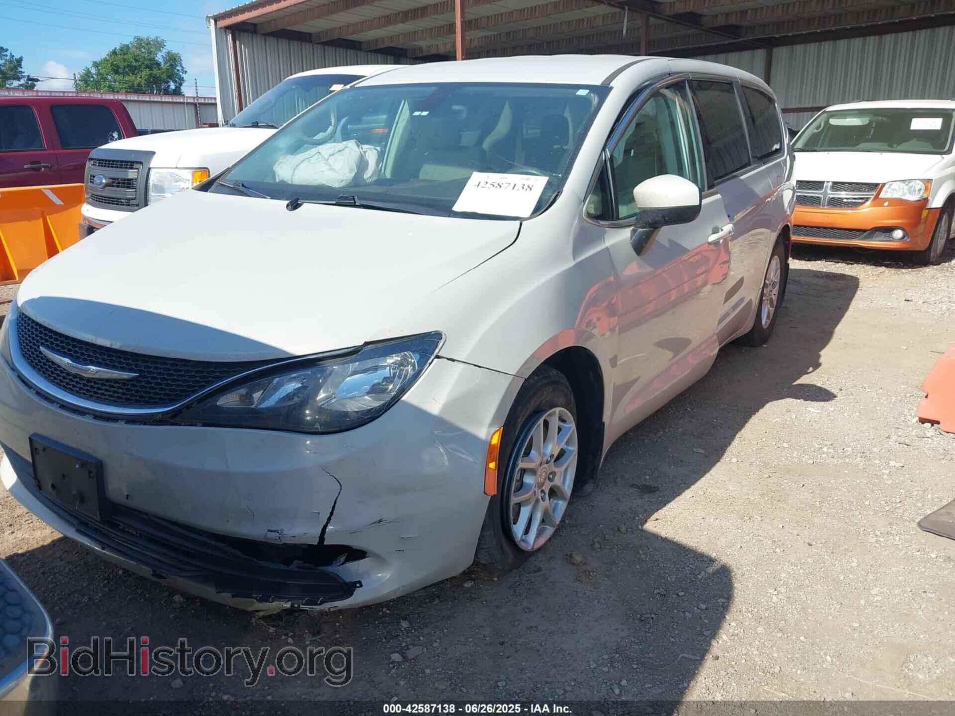 2017 CHRYSLER PACIFICA - VIN: 2C4RC1CG8HR553607 - Photo 2