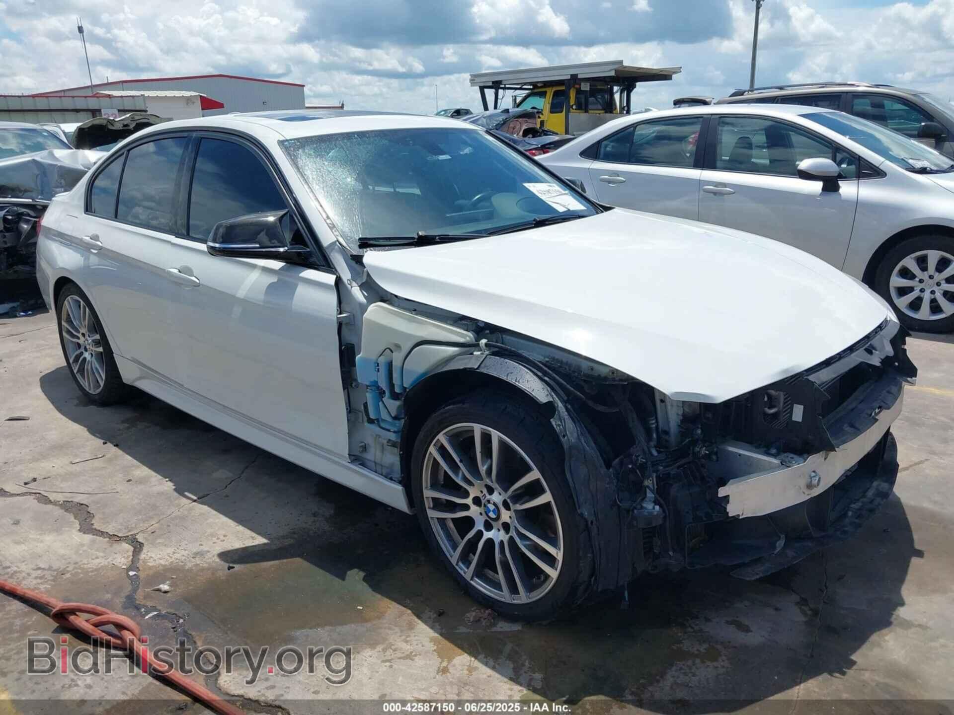 Photo WBA3A9C57EF477841 - BMW 335I 2014