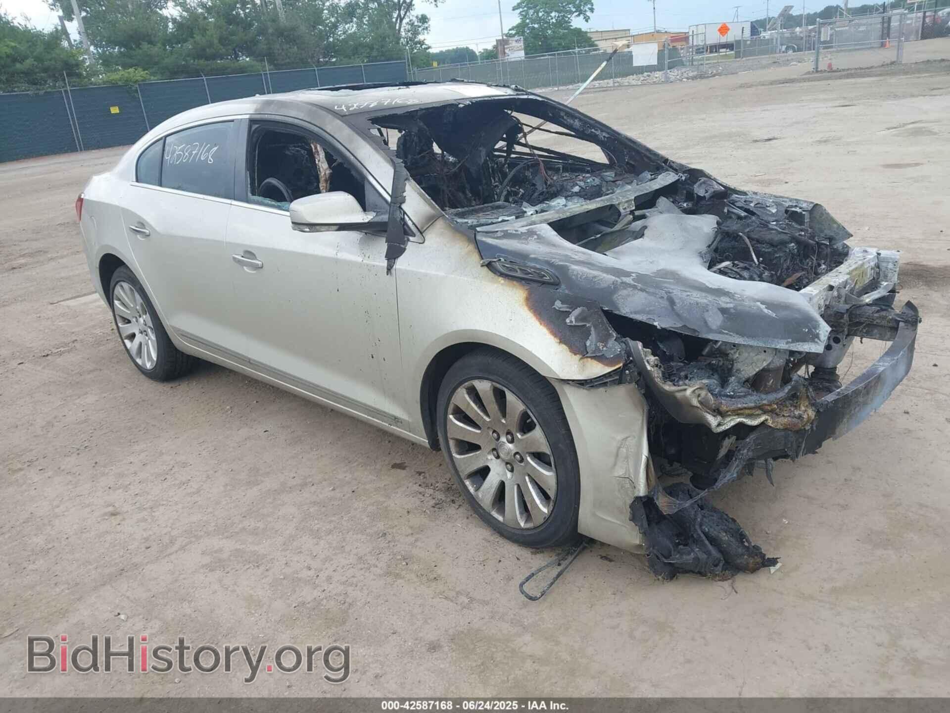 Photo 1G4GC5G3XEF206901 - BUICK LACROSSE 2014
