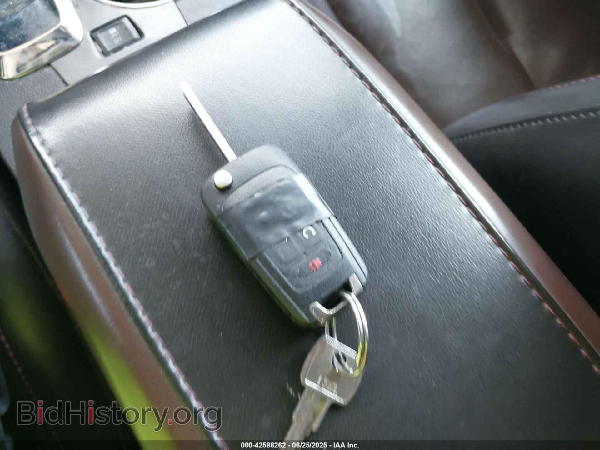 2011 GMC TERRAIN - VIN: 2CTALUEC0B6365573 - Photo 11