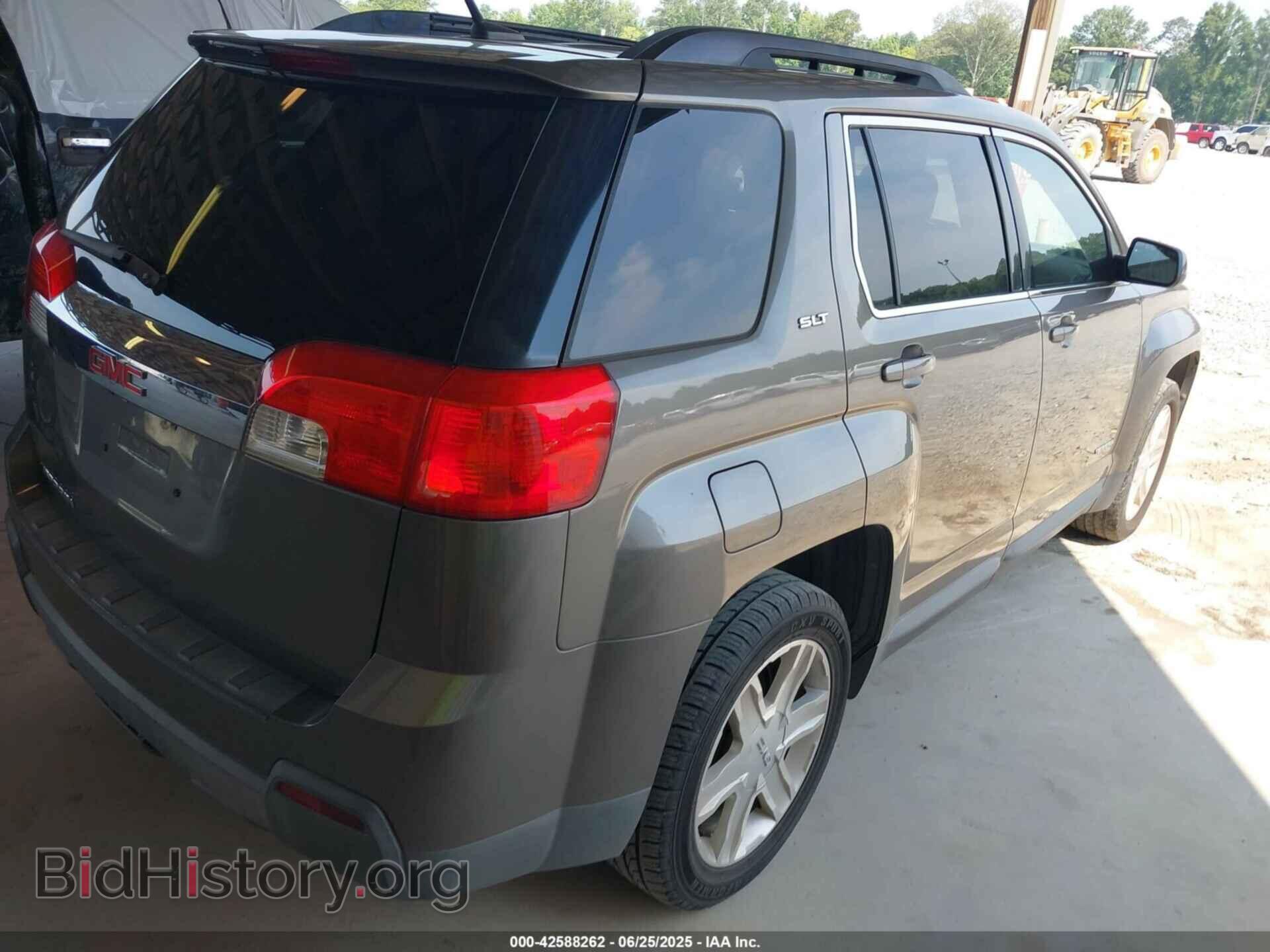2011 GMC TERRAIN - VIN: 2CTALUEC0B6365573 - Photo 4