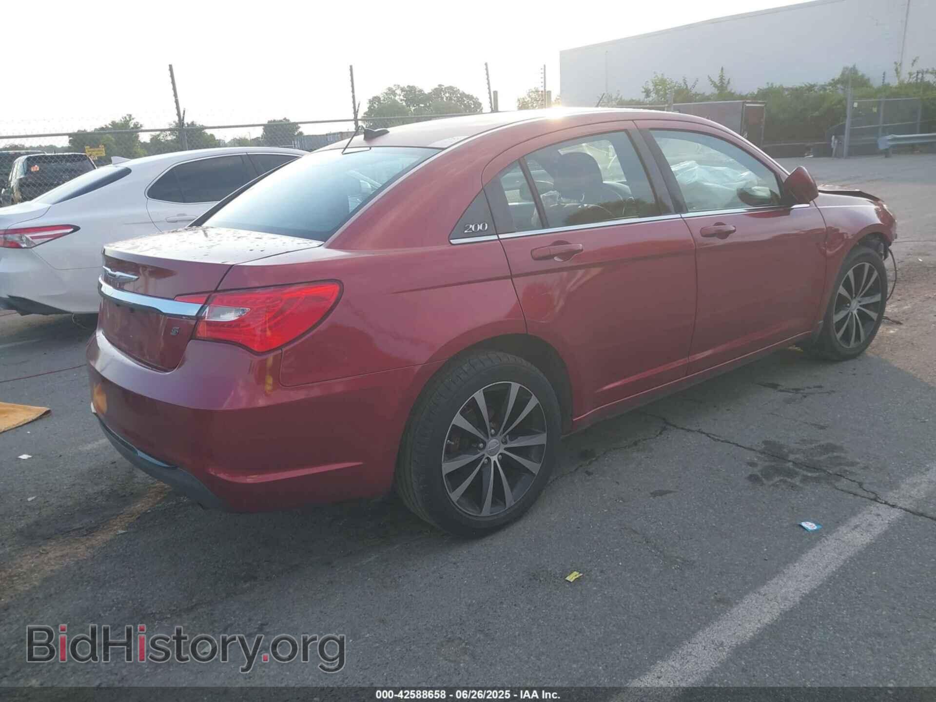 2013 CHRYSLER 200 - VIN: 1C3CCBBB5DN655301 - Фото 4