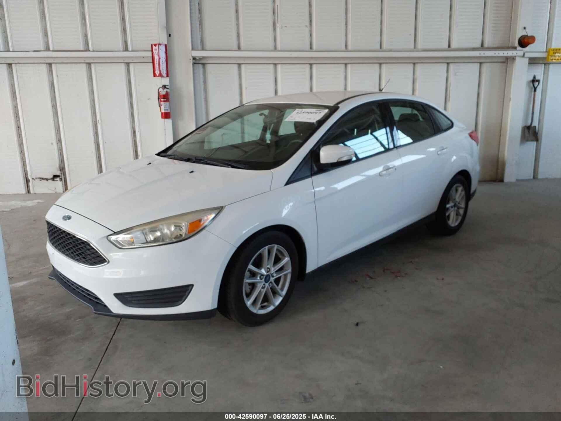 2016 FORD FOCUS - VIN: 1FADP3F26GL247657 - Фото 2