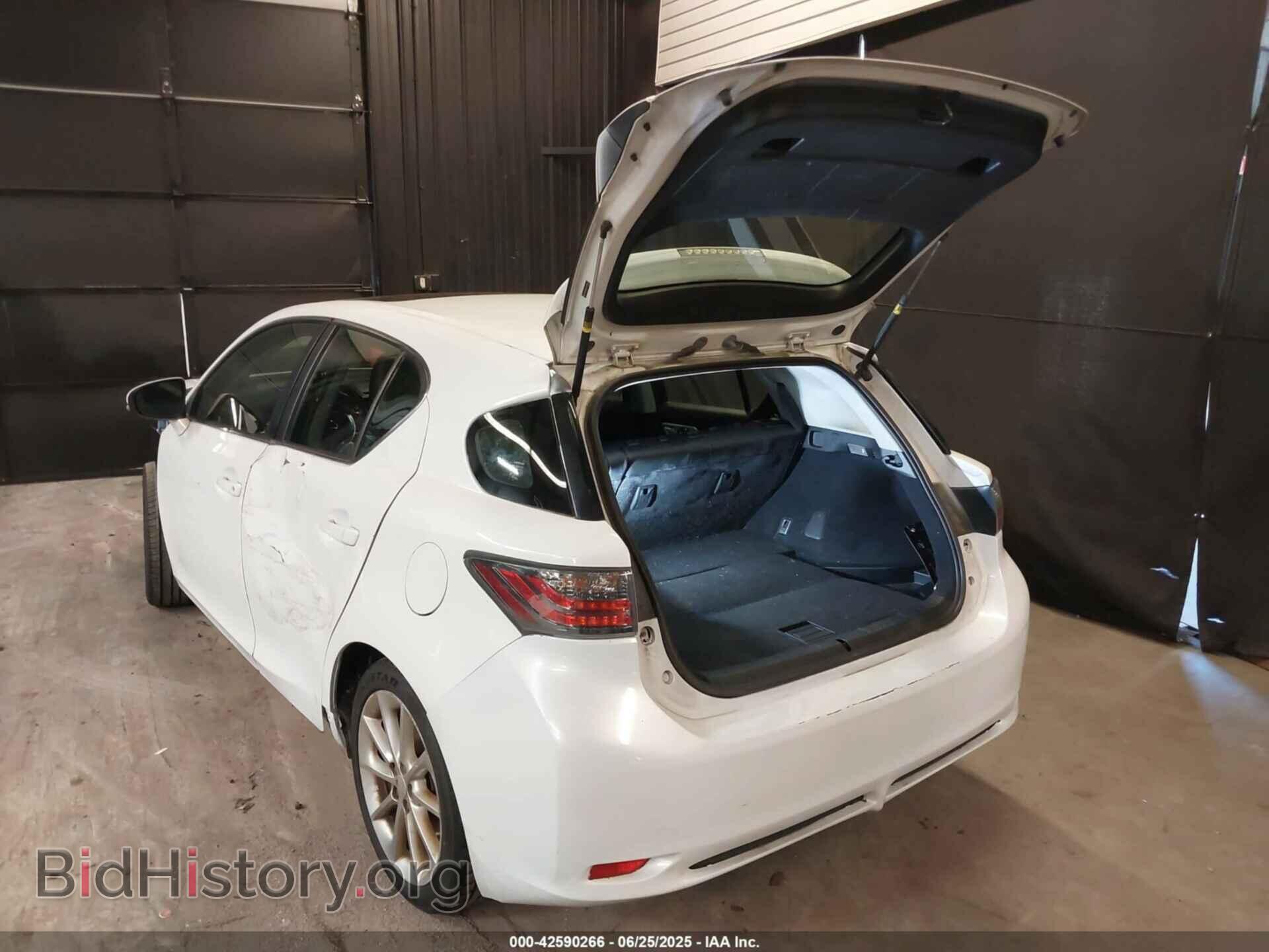 2012 LEXUS CT 200H - VIN: JTHKD5BHXC2065507 - Фото 3
