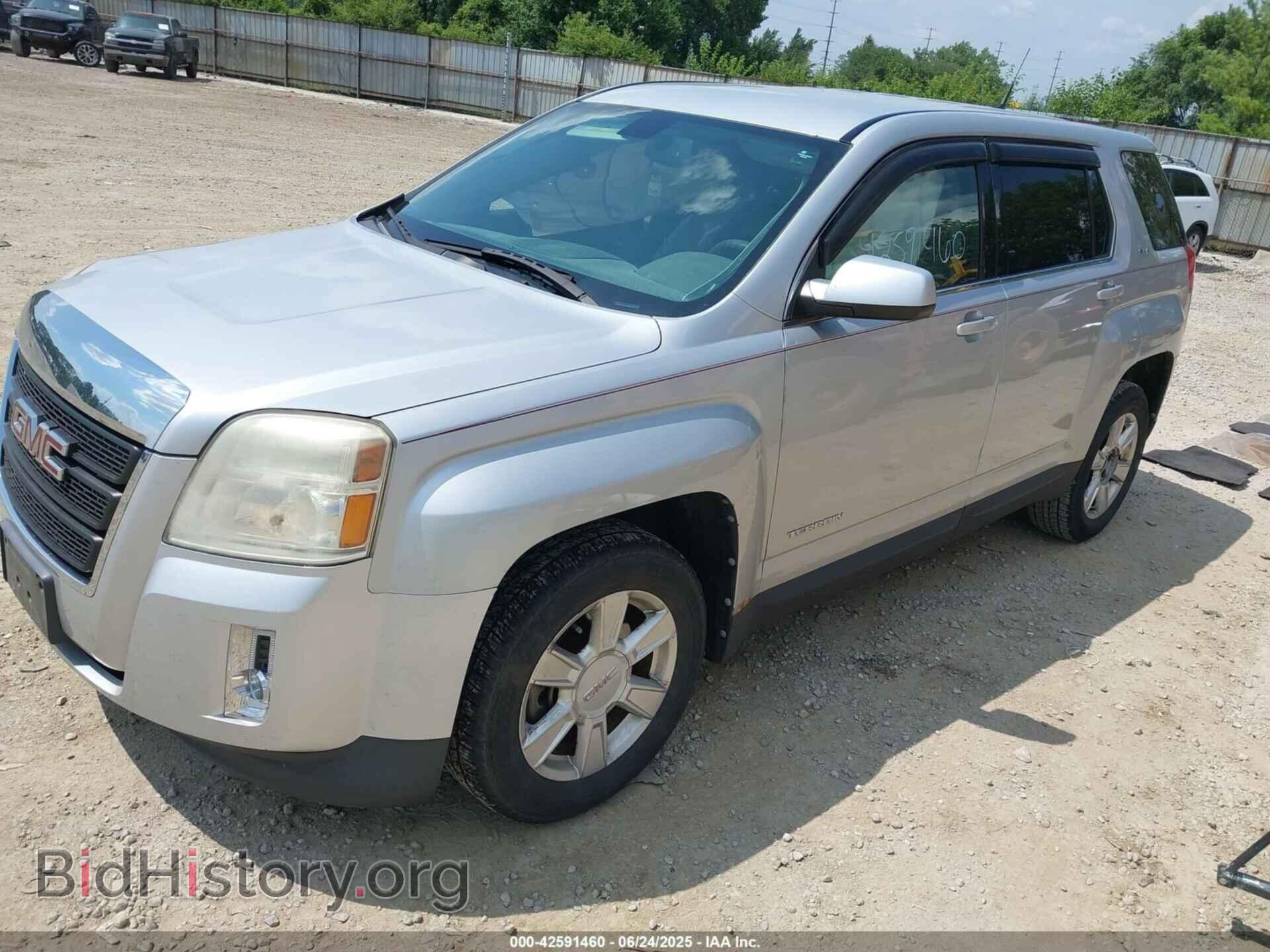 2010 GMC TERRAIN - VIN: 2CTALBEW4A6384138 - Фото 2