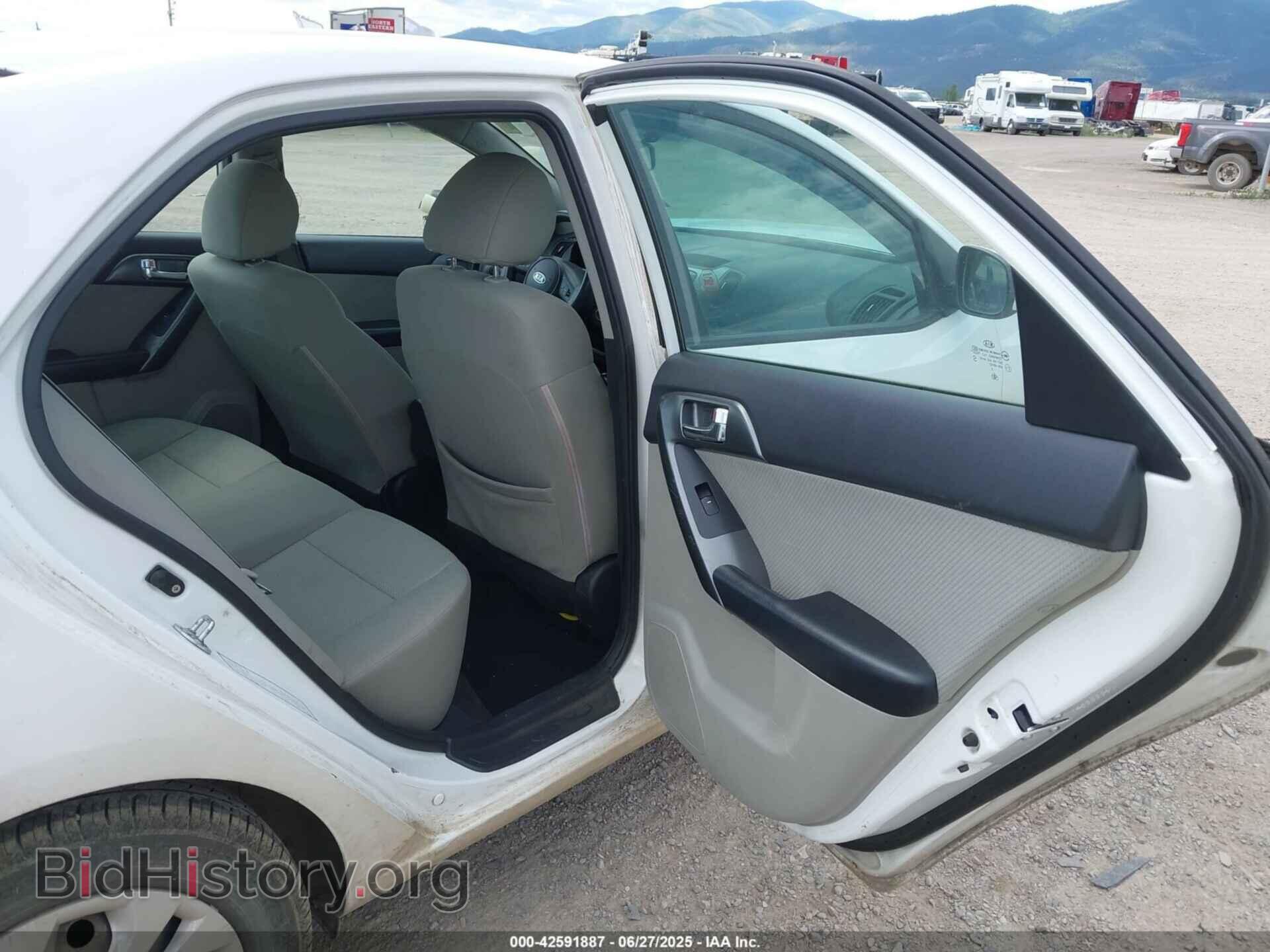 2013 KIA FORTE - VIN: KNAFU4A26D5735609 - Фото 8