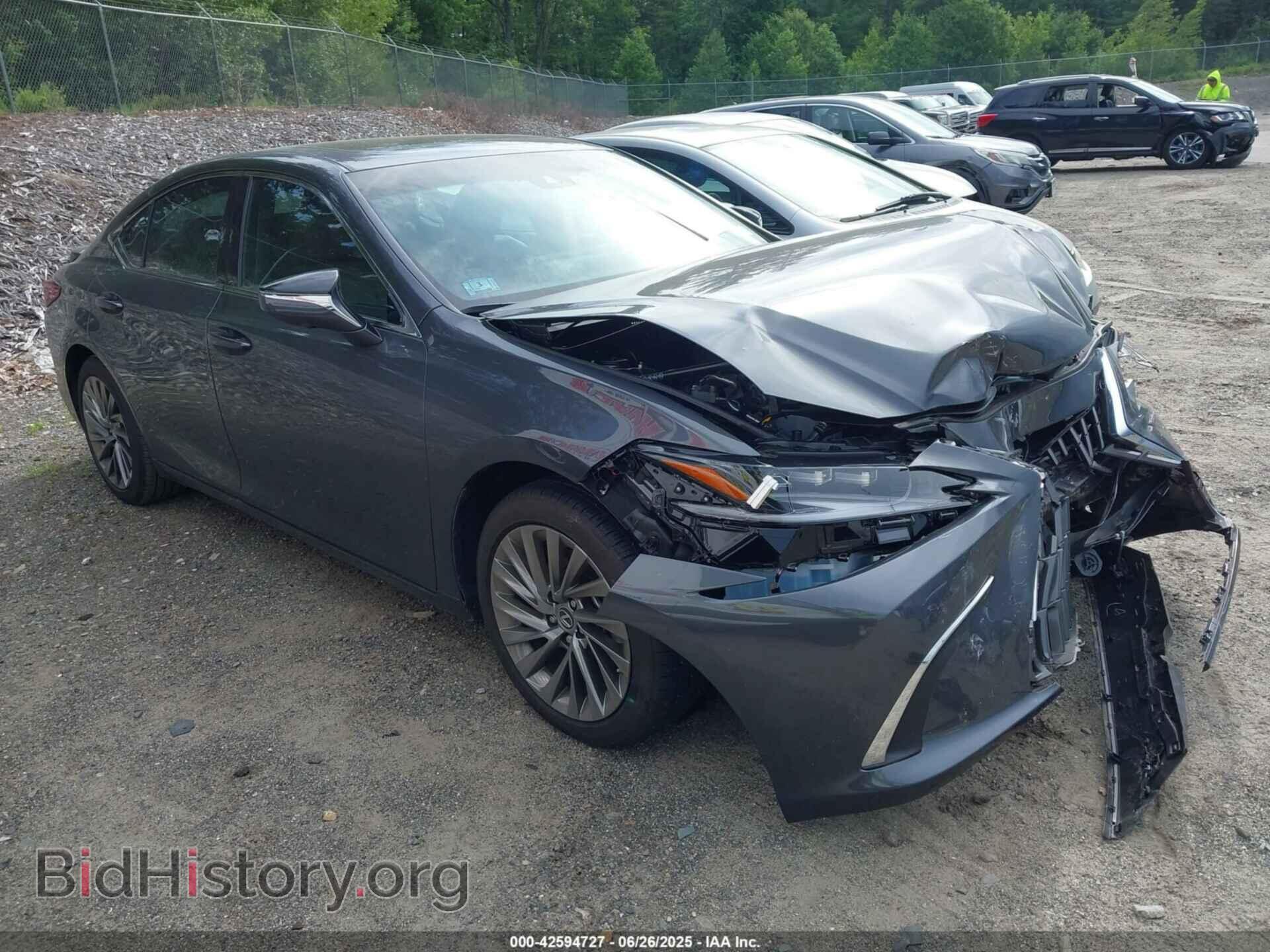 Photo 58AFA1C19SU062451 - LEXUS ES 2025