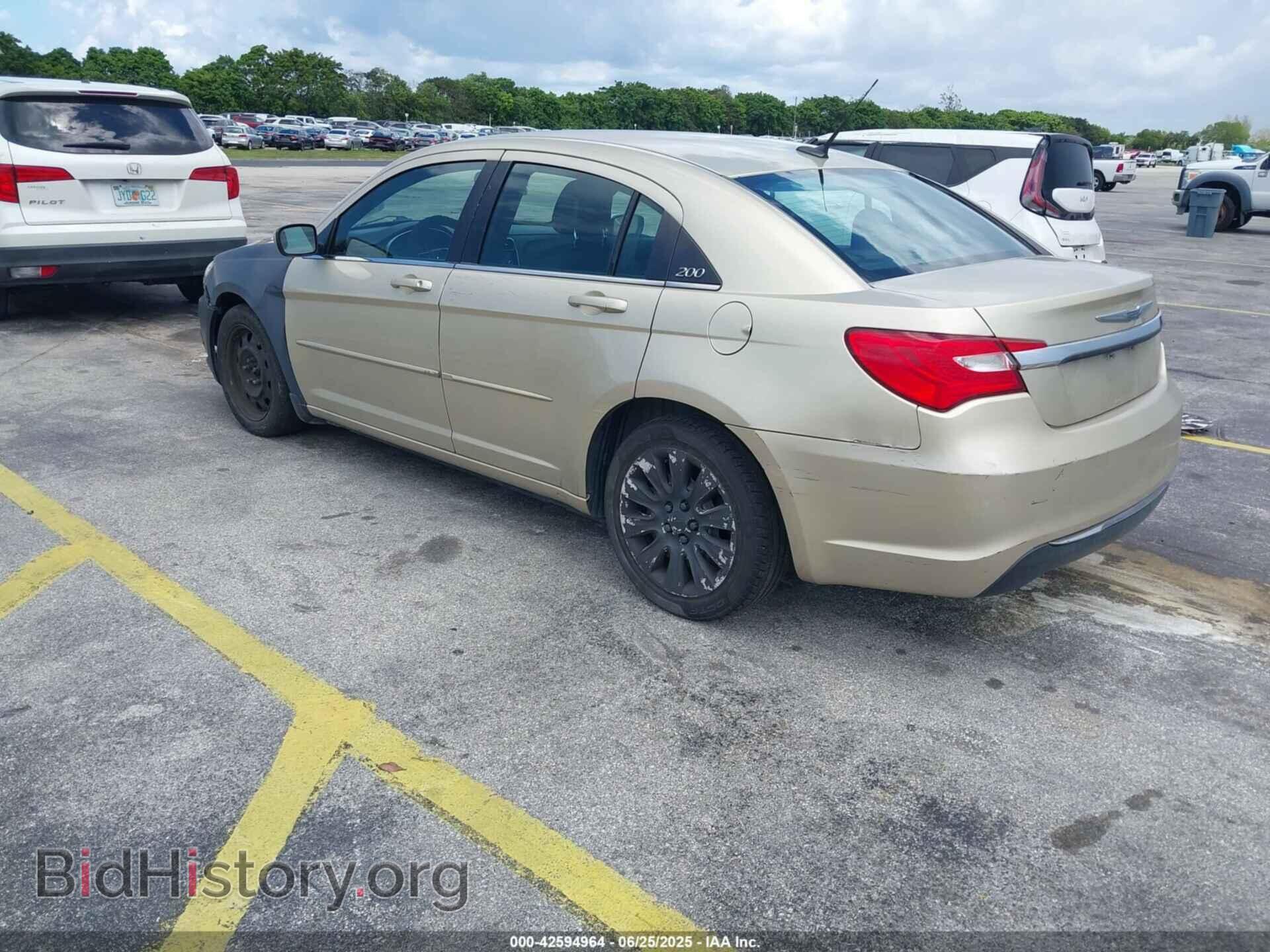 2011 CHRYSLER 200 - VIN: 1C3BC4FB2BN515785 - Фото 3