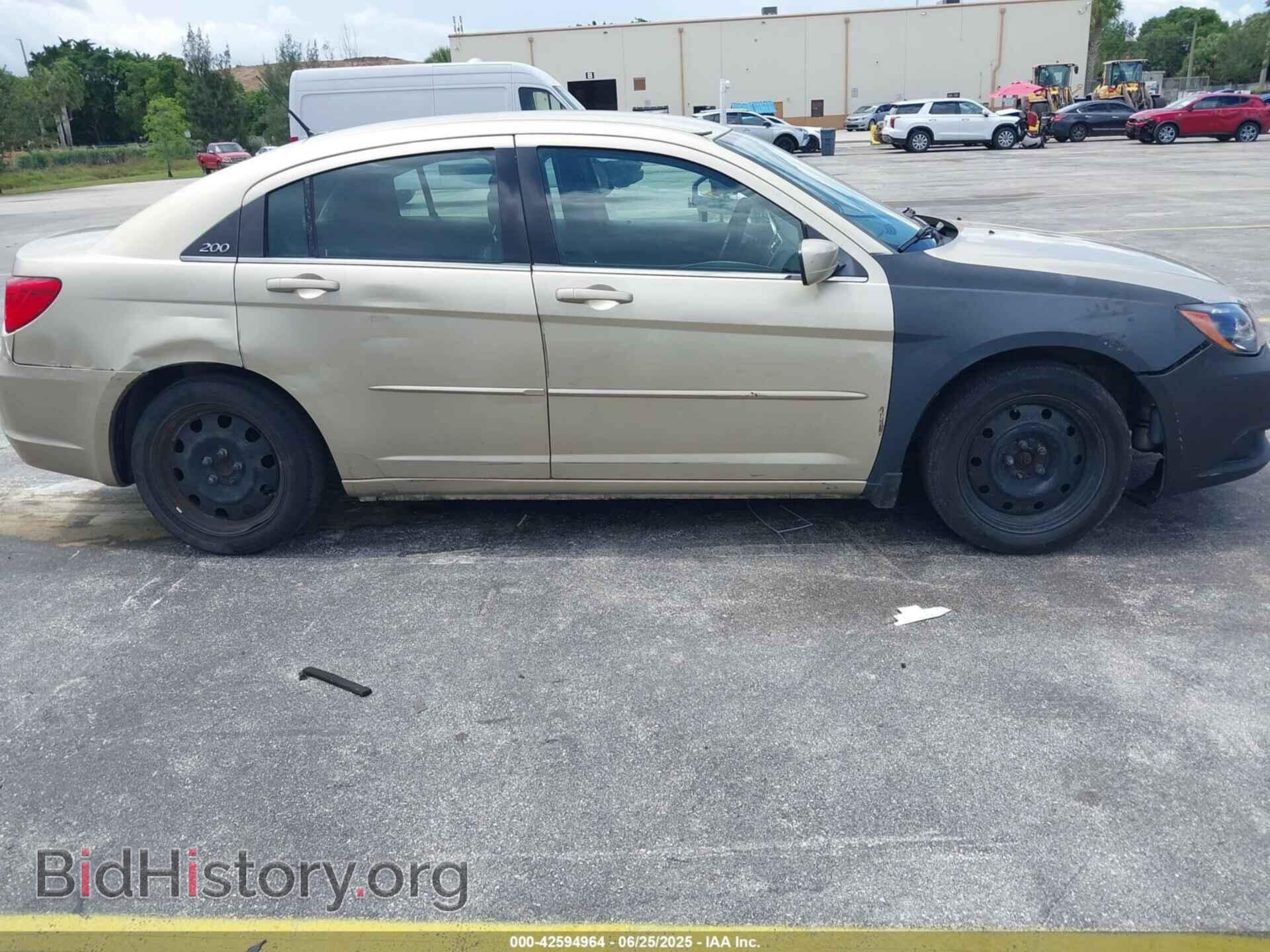 2011 CHRYSLER 200 - VIN: 1C3BC4FB2BN515785 - Фото 6
