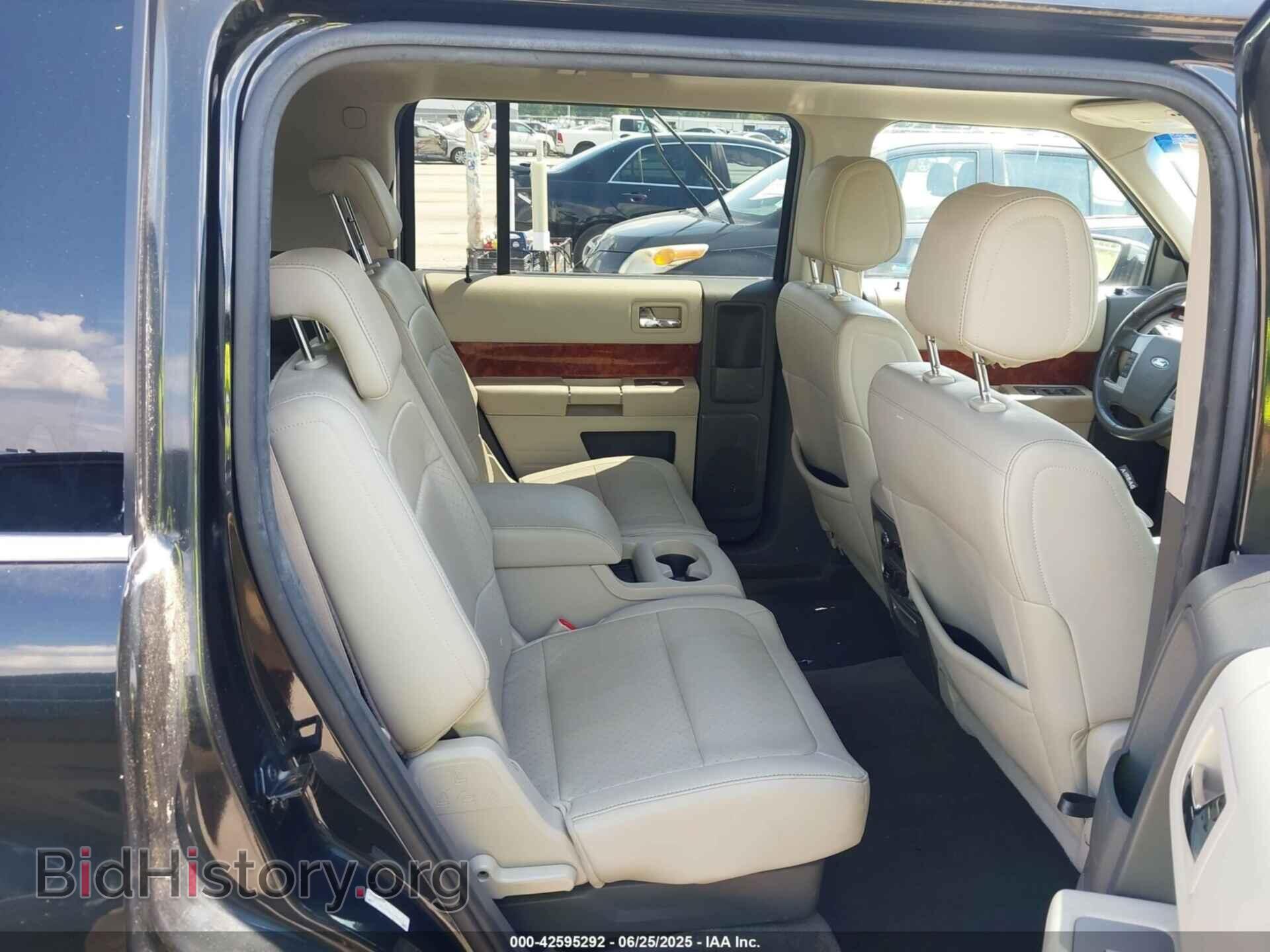 2011 FORD FLEX - VIN: 2FMGK5DC8BBD20562 - Photo 8