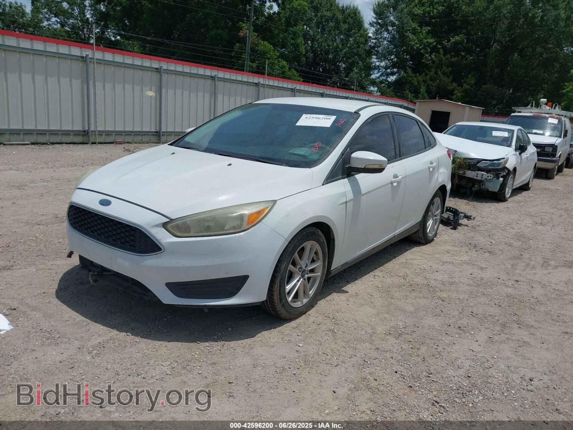 2017 FORD FOCUS - VIN: 1FADP3F24HL207613 - Фото 2