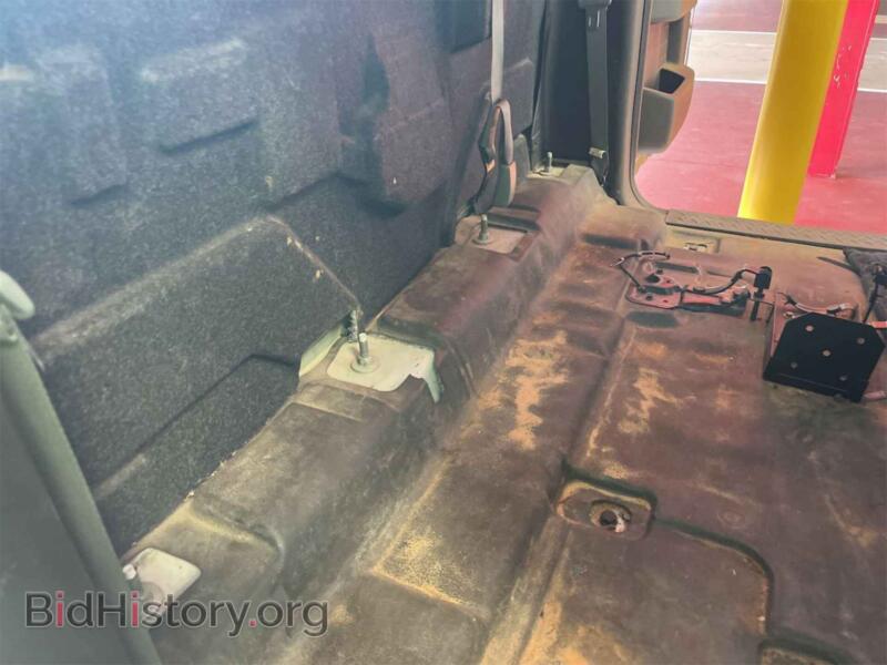 2014 Ford F150 (VIN 1FTFX1EF4EKE59231) — photo 7 of 43