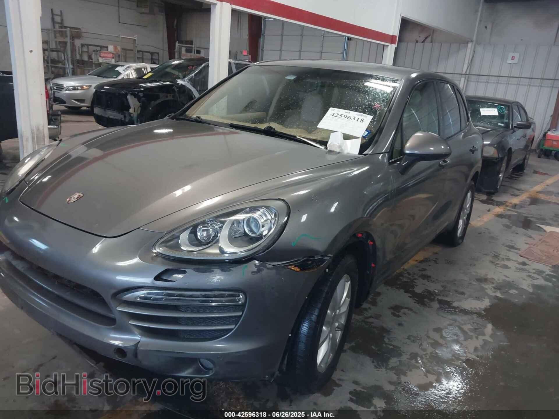 2012 PORSCHE CAYENNE - VIN: WP1AA2A21CLA04170 - Фото 2