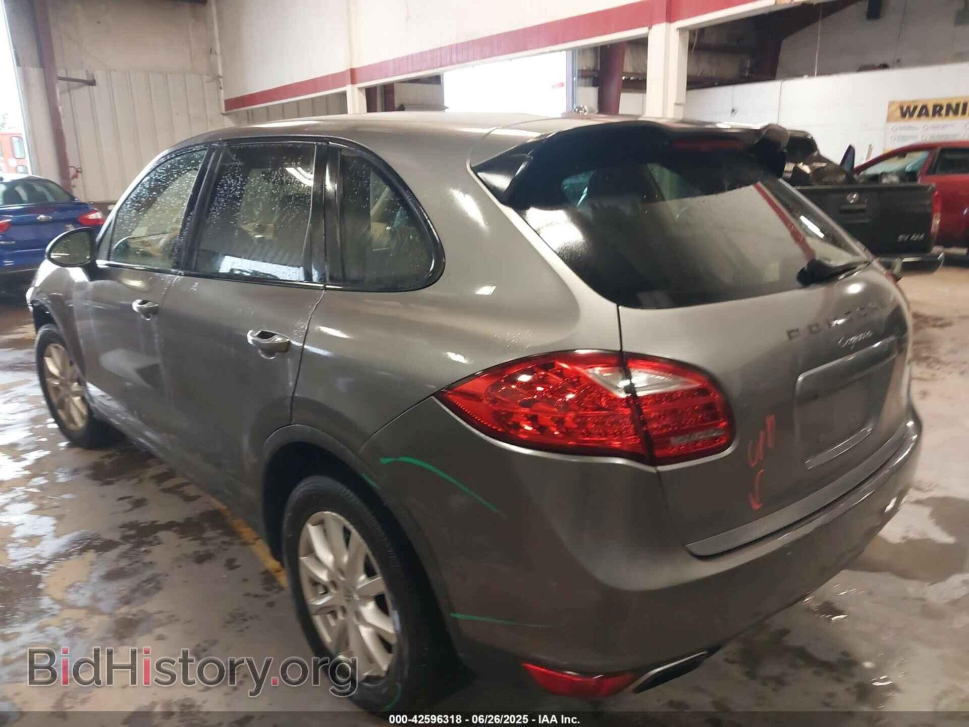 2012 PORSCHE CAYENNE - VIN: WP1AA2A21CLA04170 - Фото 3