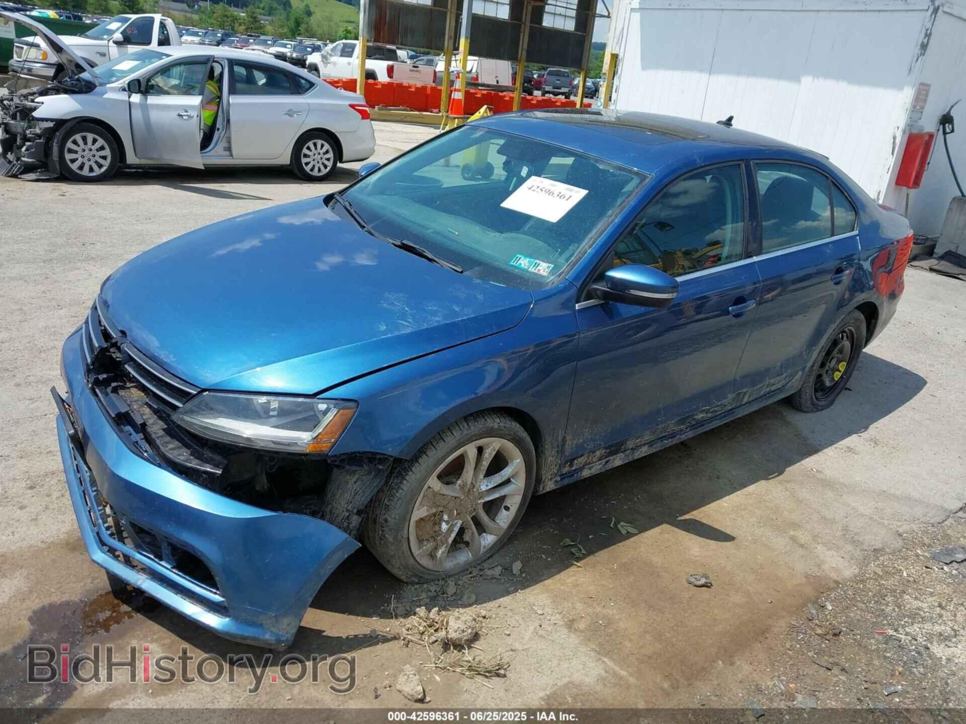 2017 VOLKSWAGEN JETTA - VIN: 3VWDB7AJ2HM289741 - Фото 2