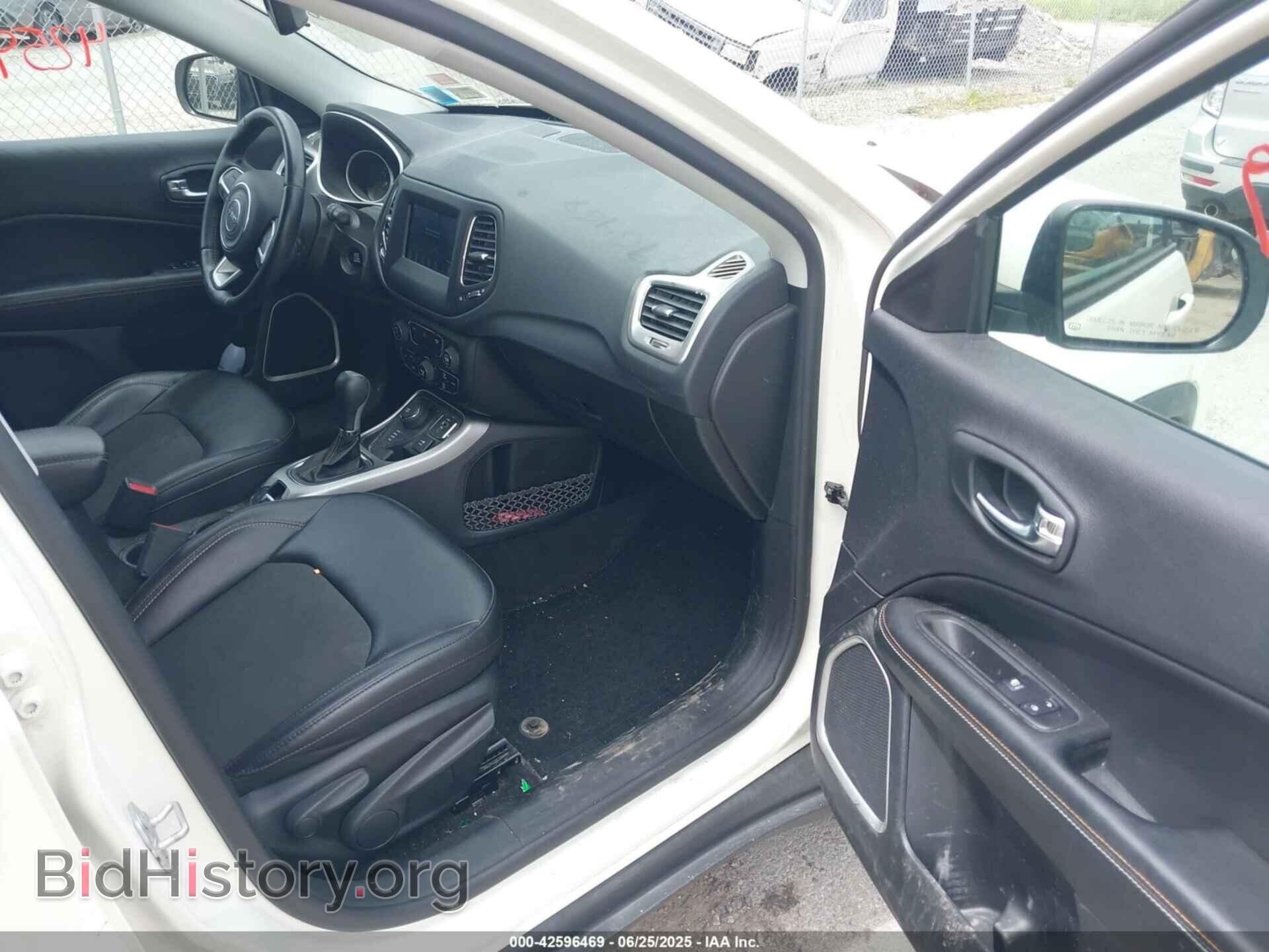2019 JEEP COMPASS - VIN: 3C4NJDBB8KT684116 - Фото 5