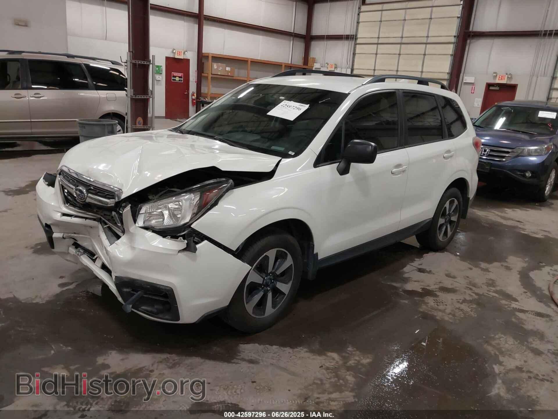 2017 SUBARU FORESTER - VIN: JF2SJABC3HH507802 - Фото 2
