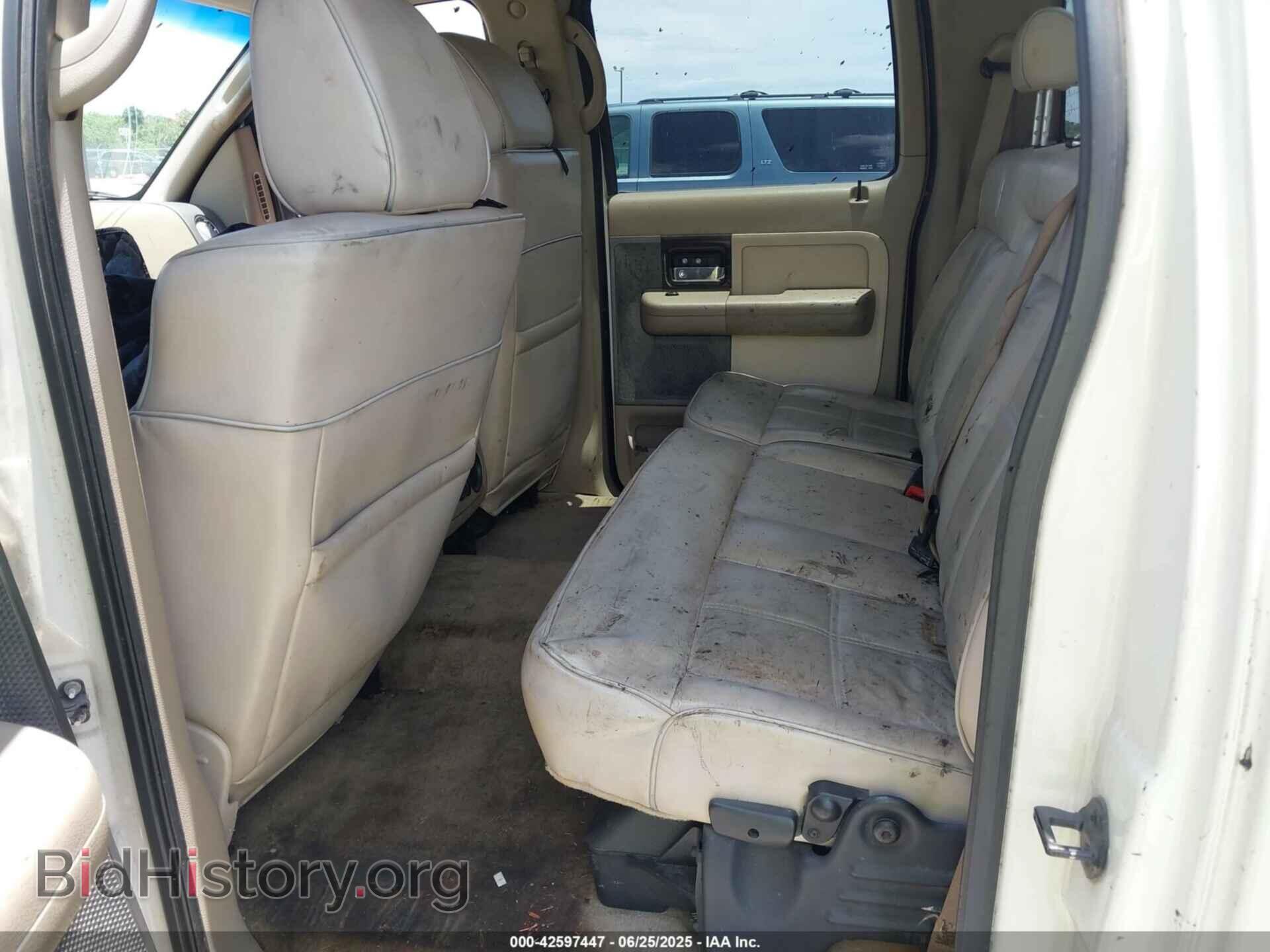 2007 LINCOLN MARK LT - VIN: 5LTPW165X7FJ06580 - Фото 8