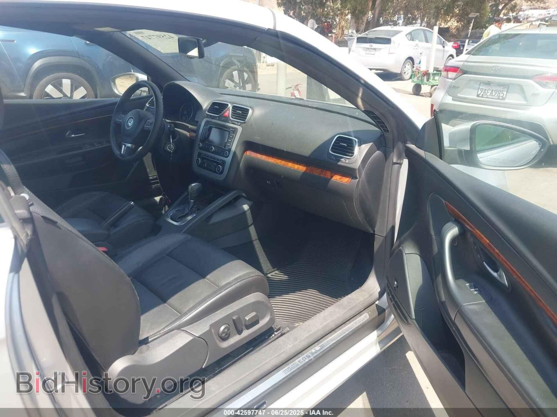 2012 VOLKSWAGEN EOS - VIN: WVWFW7AH7CV003605 - Фото 5