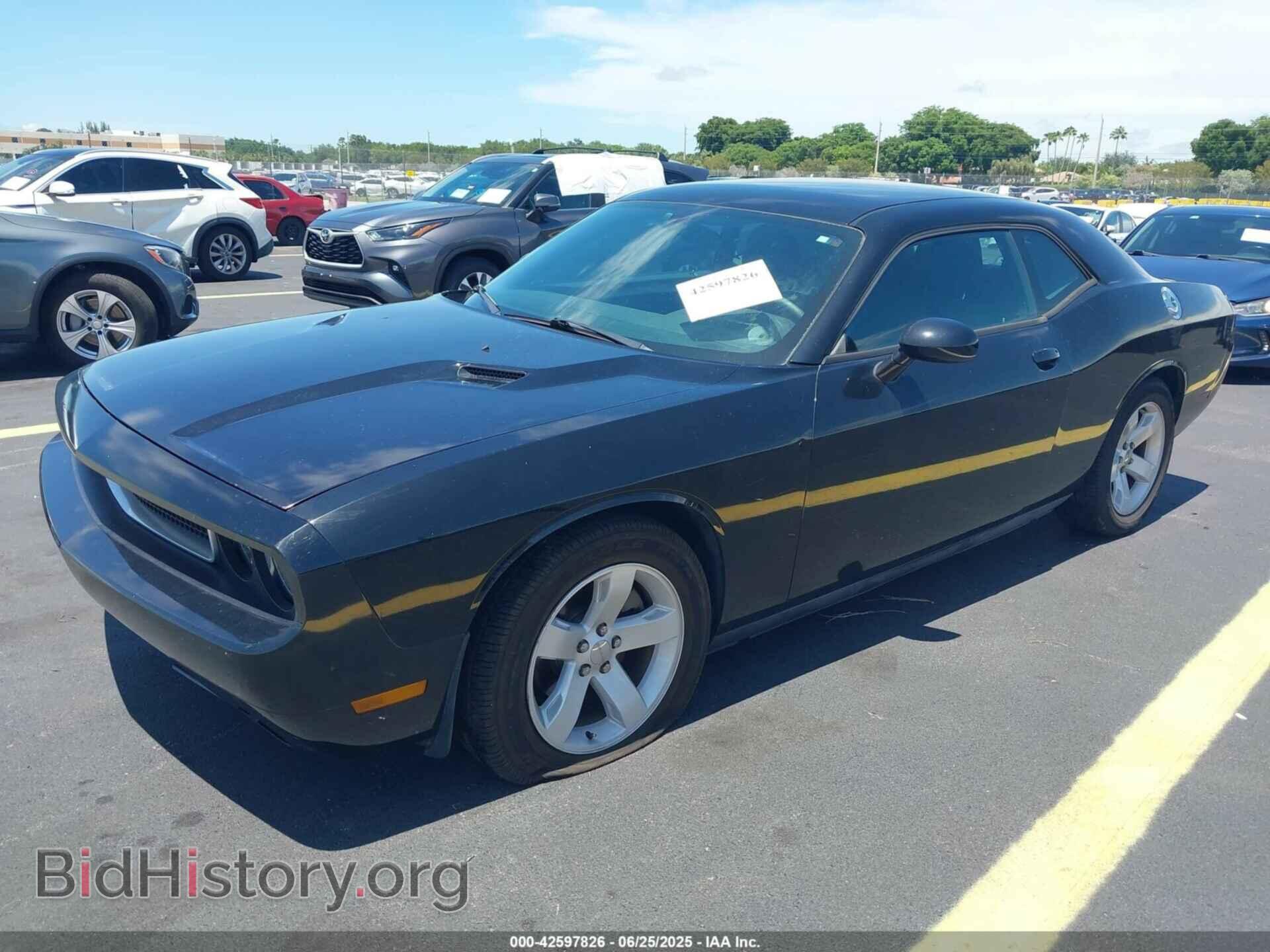 2012 DODGE CHALLENGER - VIN: 2C3CDYAG2CH181070 - Photo 2