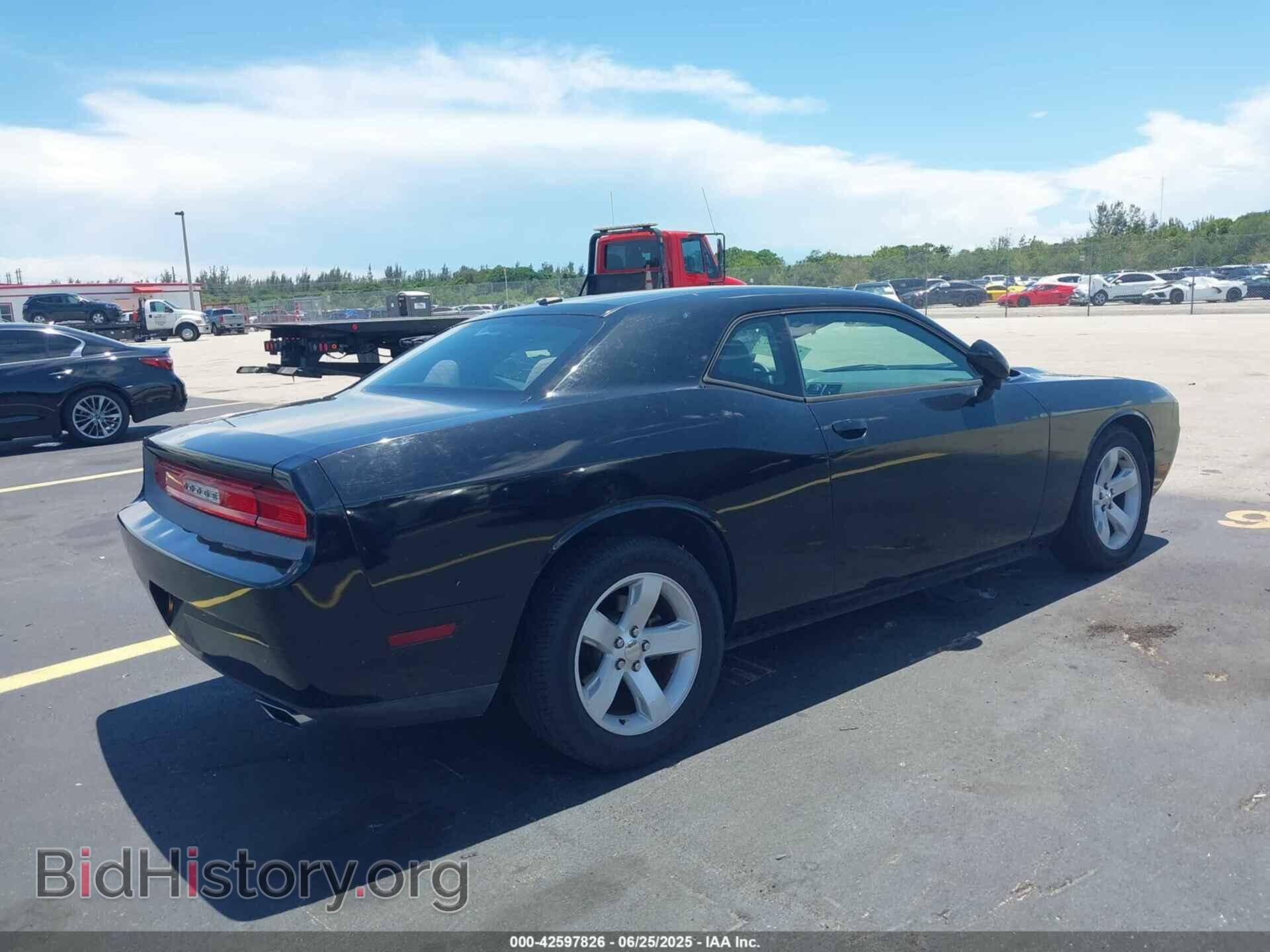 2012 DODGE CHALLENGER - VIN: 2C3CDYAG2CH181070 - Photo 4