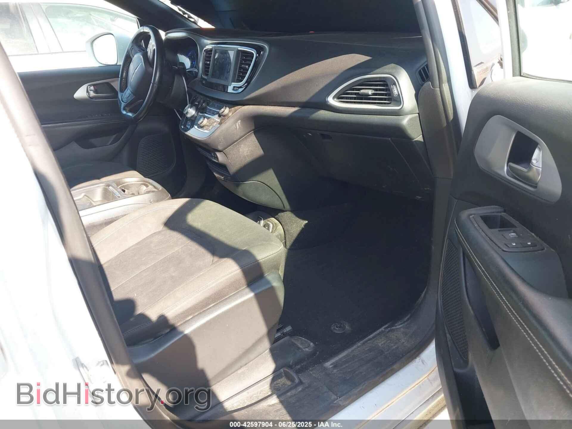 2020 CHRYSLER PACIFICA - VIN: 2C4RC1FG6LR134112 - Фото 5
