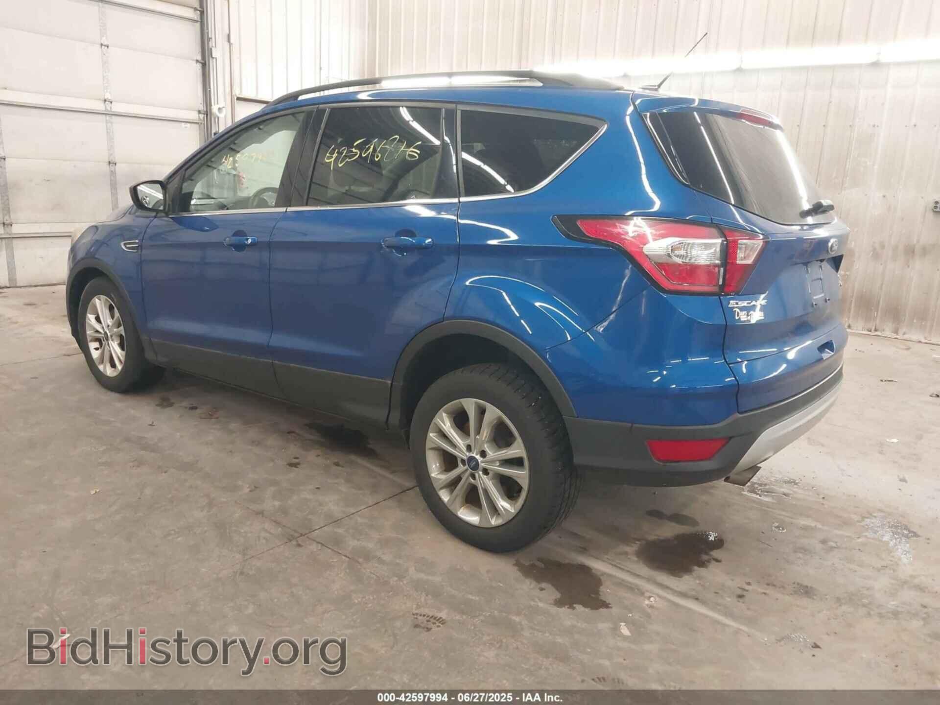 2017 FORD ESCAPE - VIN: 1FMCU0GD2HUC10979 - Фото 3