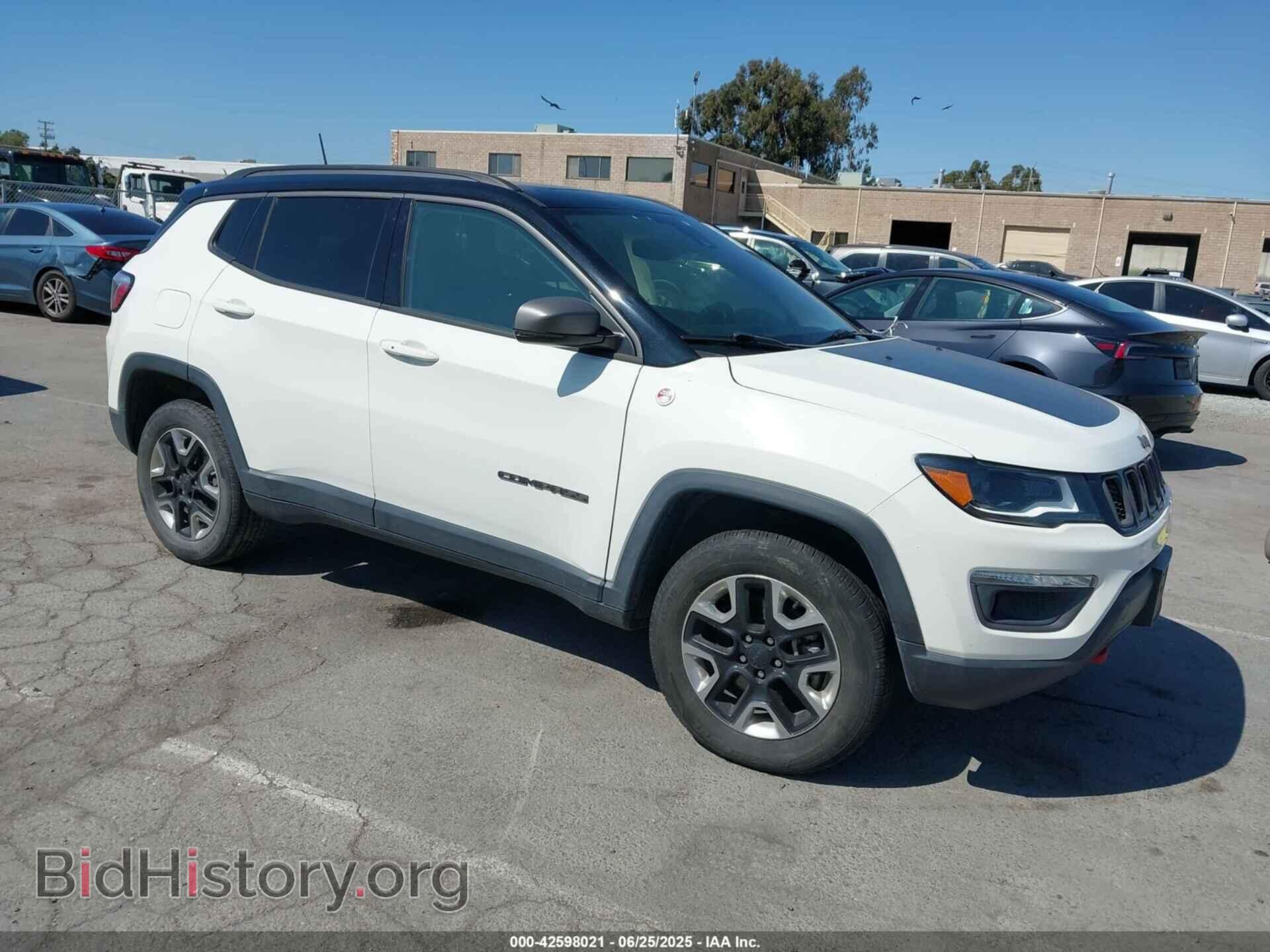 Фотография 3C4NJDDB6JT230197 - JEEP COMPASS 2018