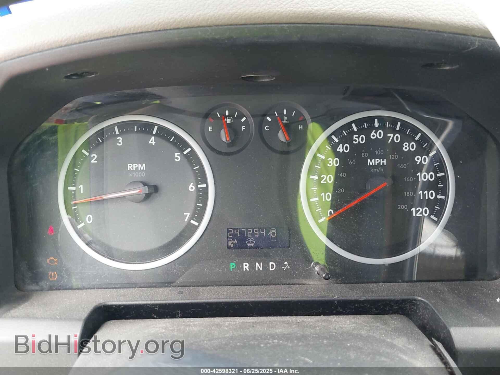 2010 DODGE RAM 1500 - VIN: 1D7RB1GPXAS112245 - Фото 7