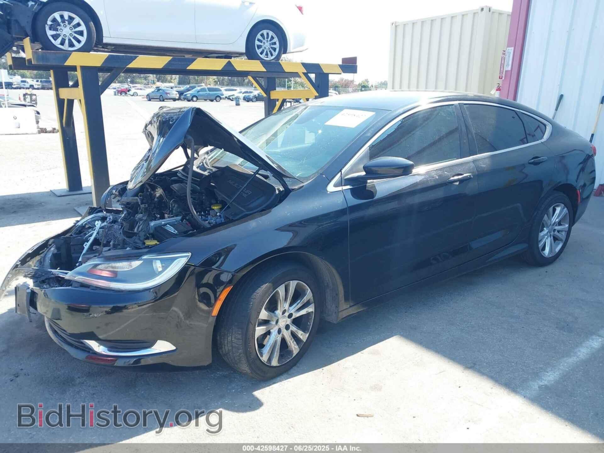 2015 CHRYSLER 200 - VIN: 1C3CCCAB5FN759393 - Фото 2