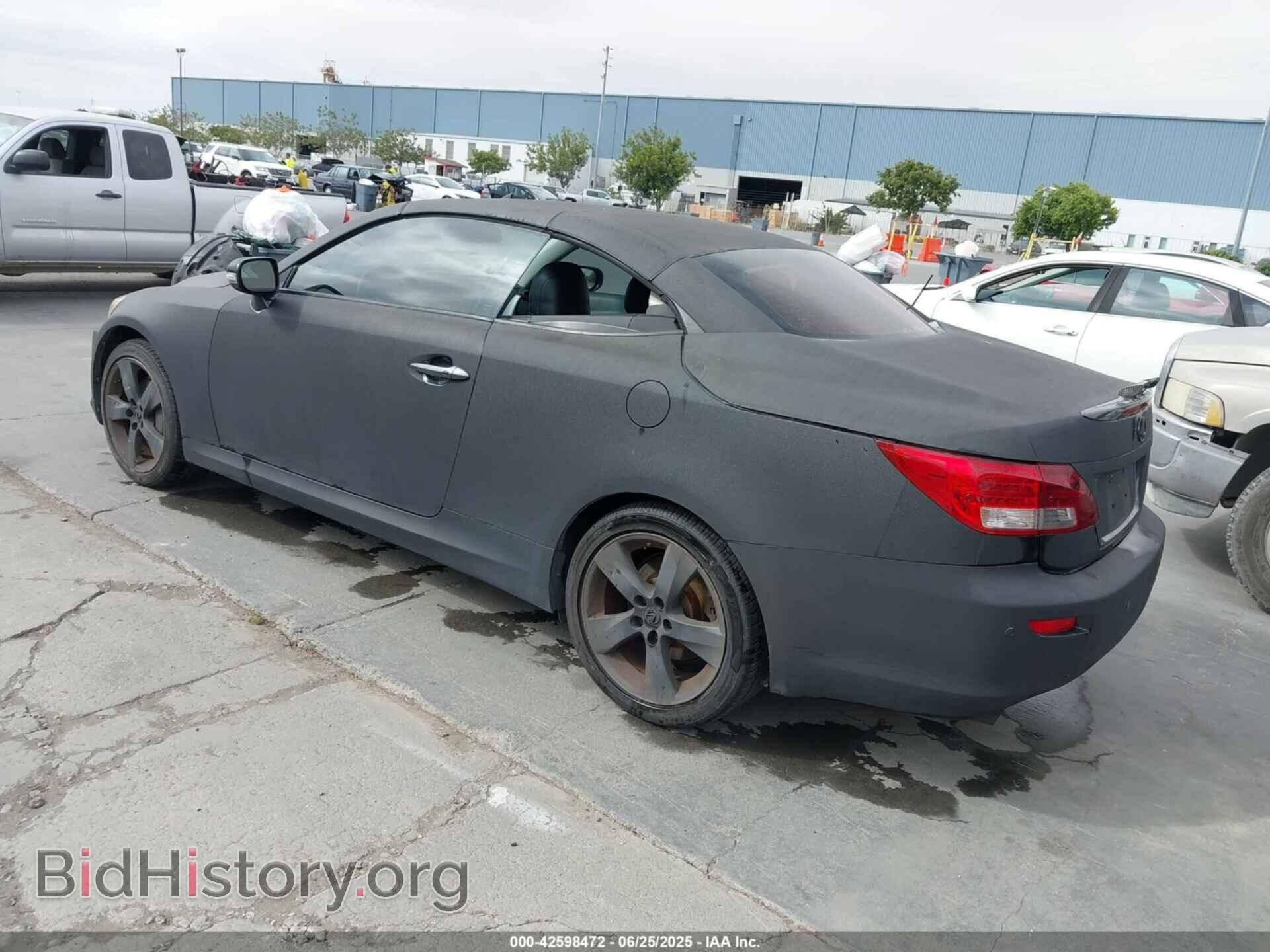 2011 LEXUS IS 350C - VIN: JTHFE2C28B2505195 - Фото 3