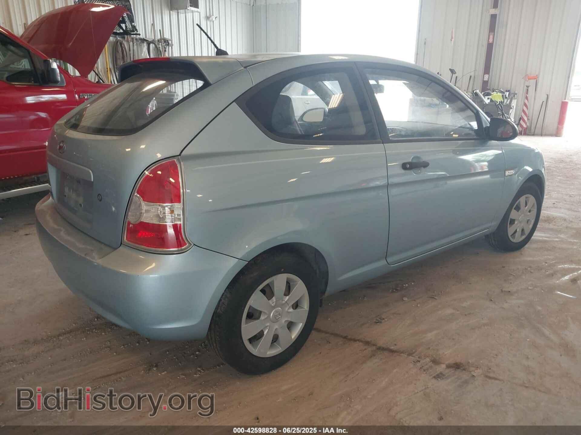 2007 HYUNDAI ACCENT - VIN: KMHCM36C47U006368 - Фото 4