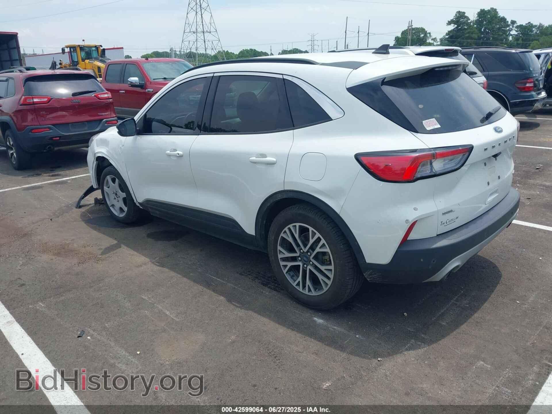 2020 FORD ESCAPE - VIN: 1FMCU0H68LUC18559 - Фото 3
