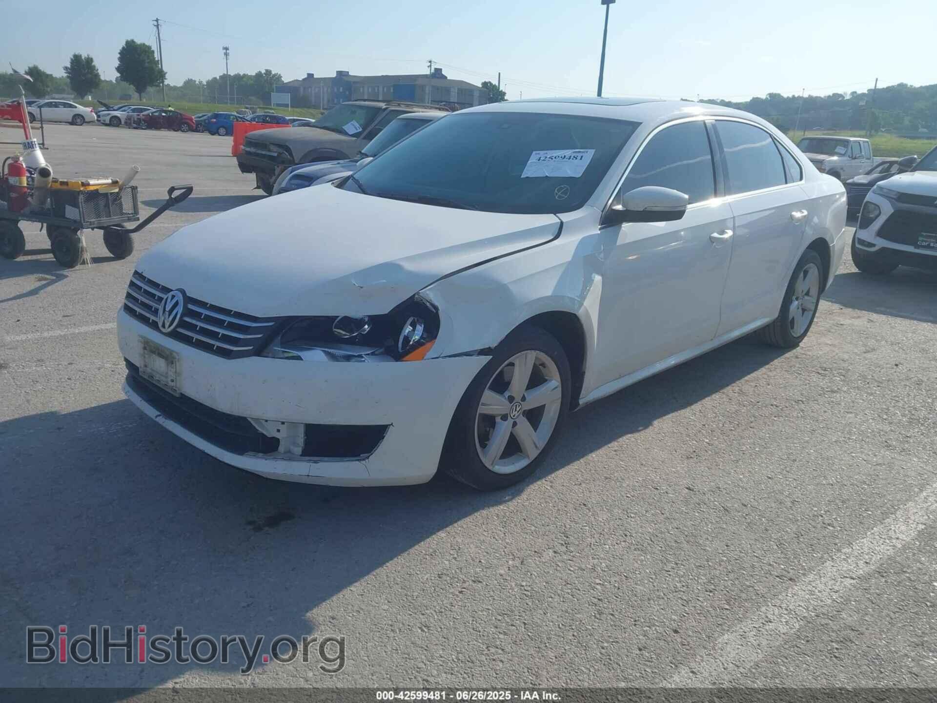 2013 VOLKSWAGEN PASSAT - VIN: 1VWBN7A34DC044306 - Фото 2