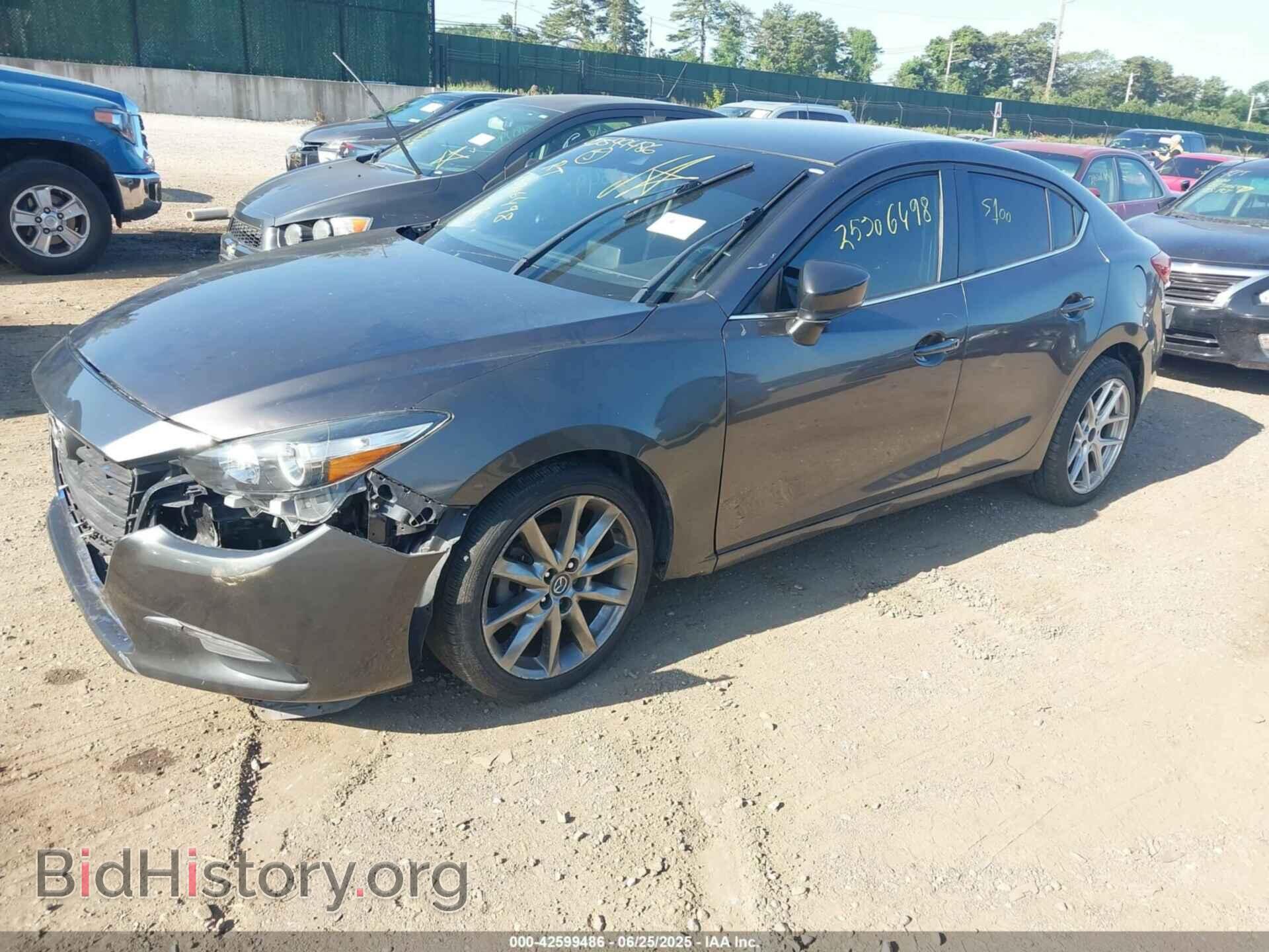 2018 MAZDA MAZDA3 - VIN: 3MZBN1V35JM227747 - Фото 2