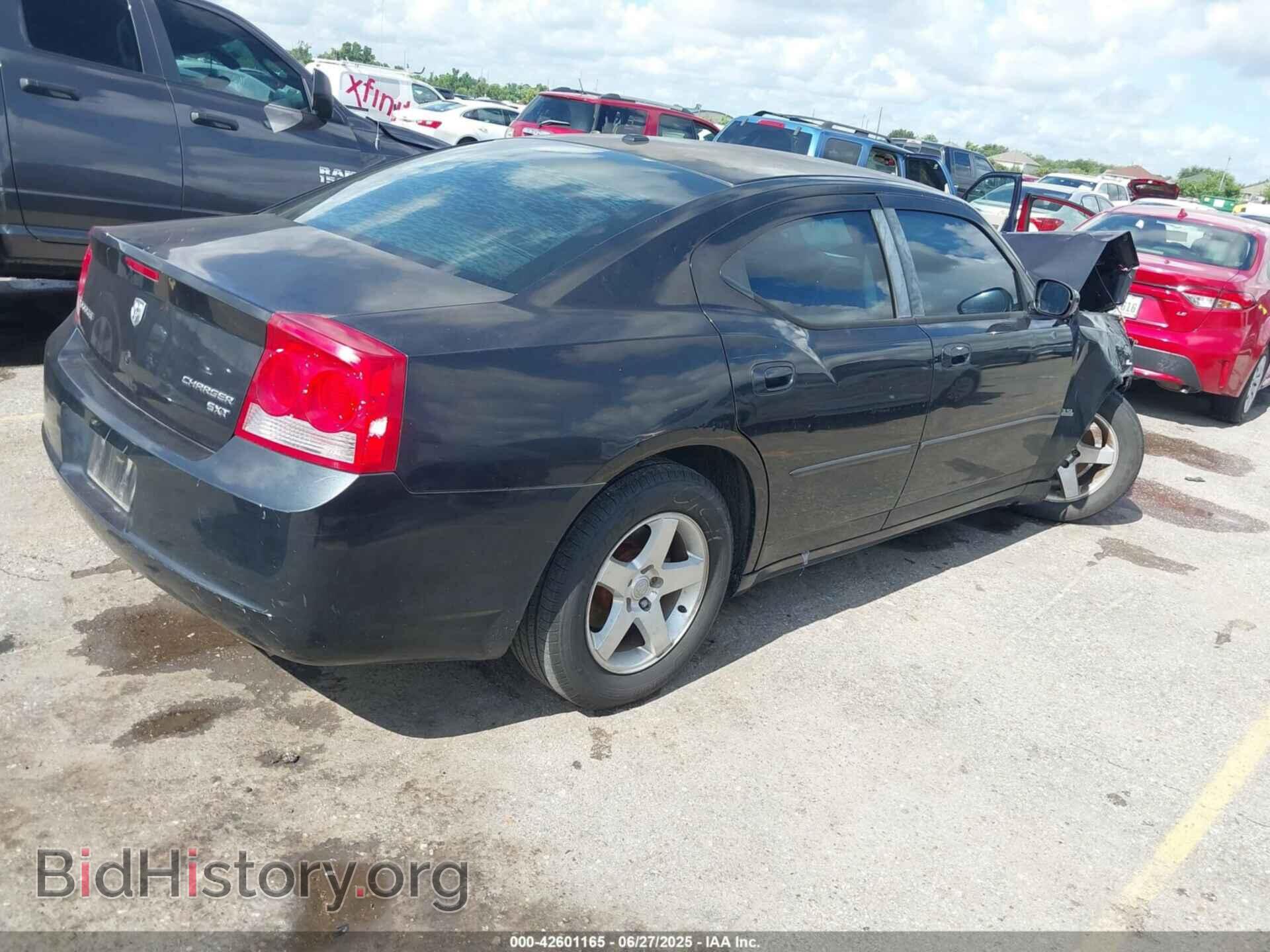 2010 DODGE CHARGER - VIN: 2B3CA3CV7AH210063 - Фото 4