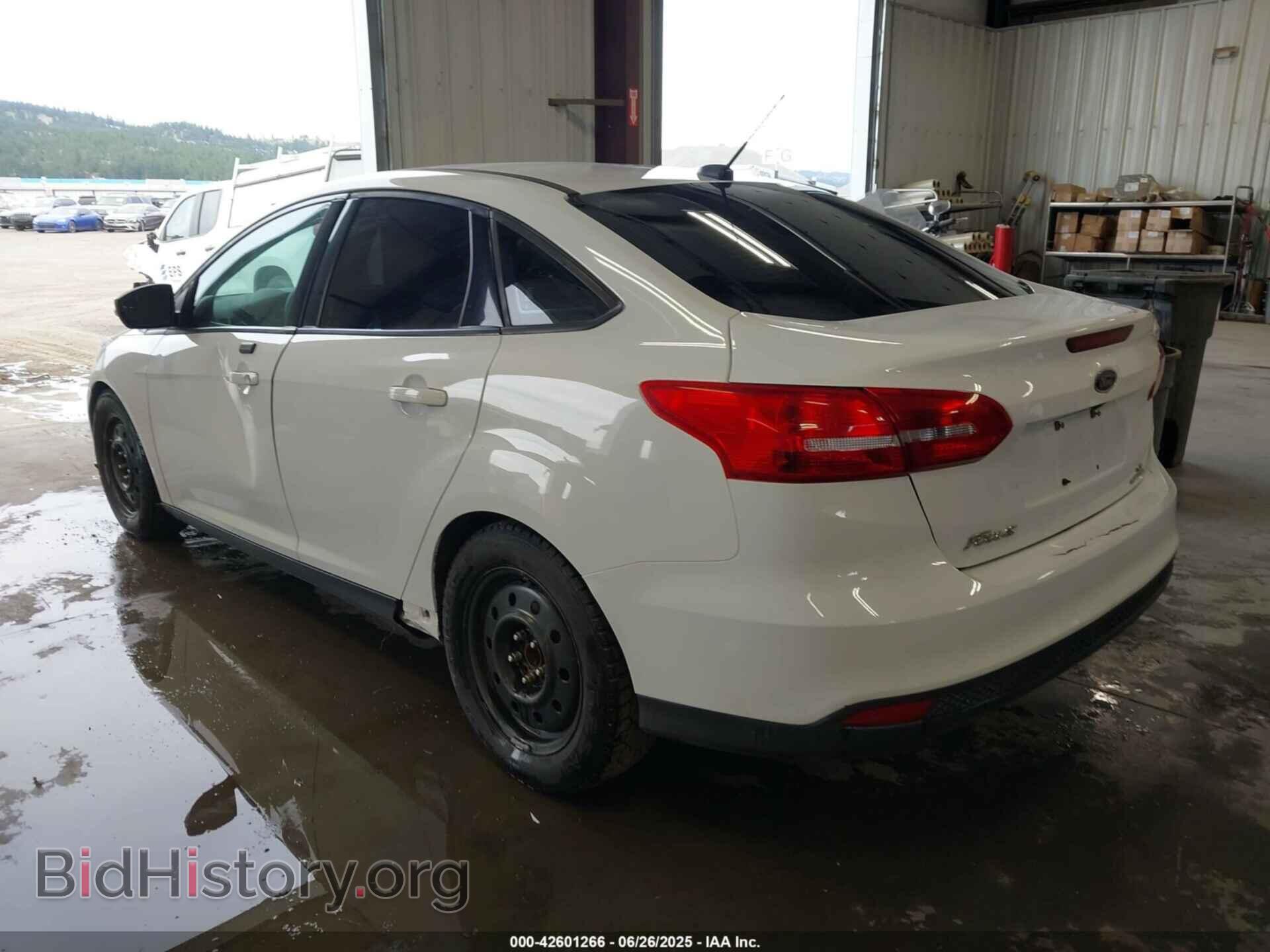 2016 FORD FOCUS - VIN: 1FADP3F28GL380663 - Photo 3