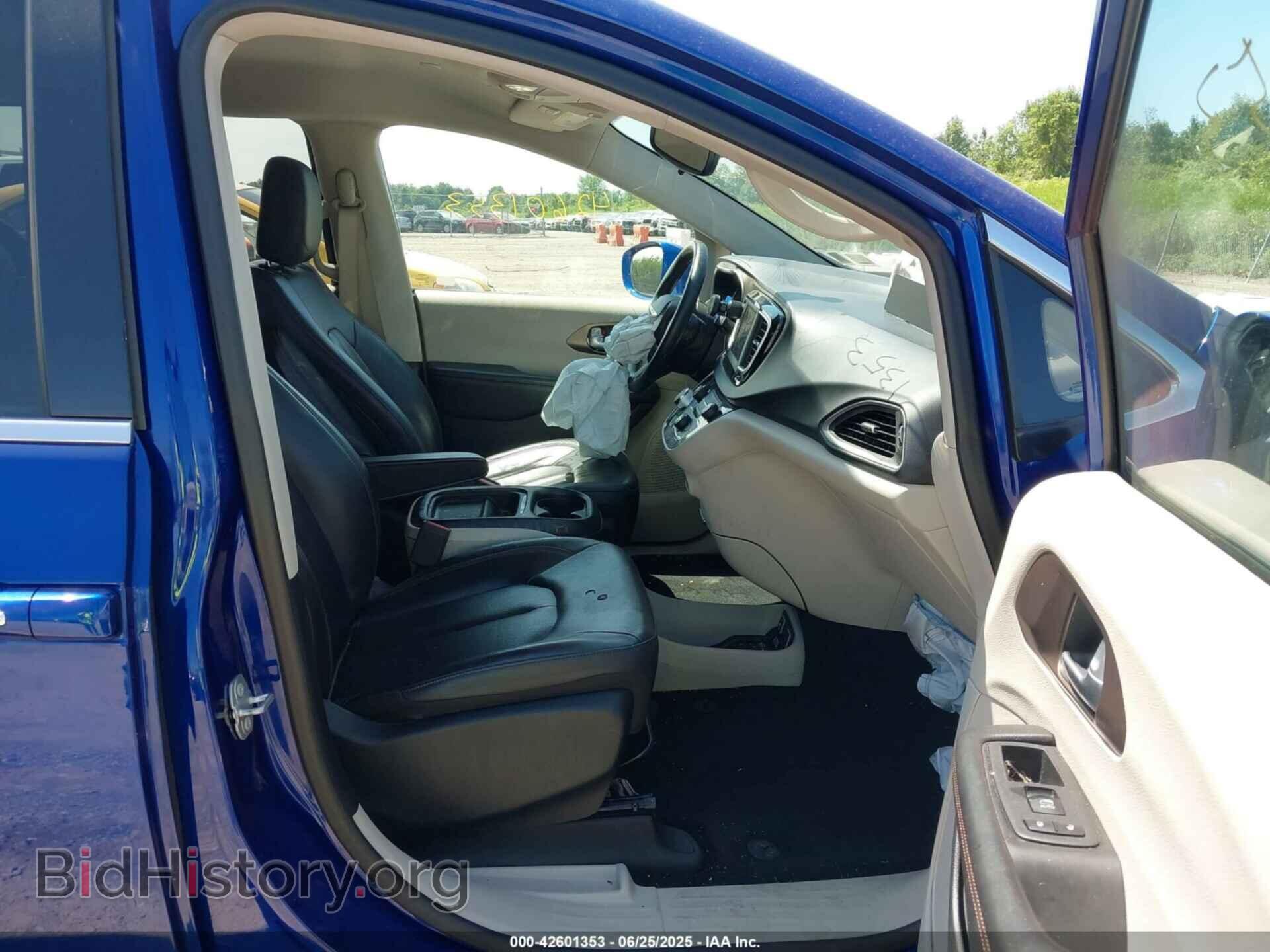 2018 CHRYSLER PACIFICA - VIN: 2C4RC1BG2JR254024 - Photo 5